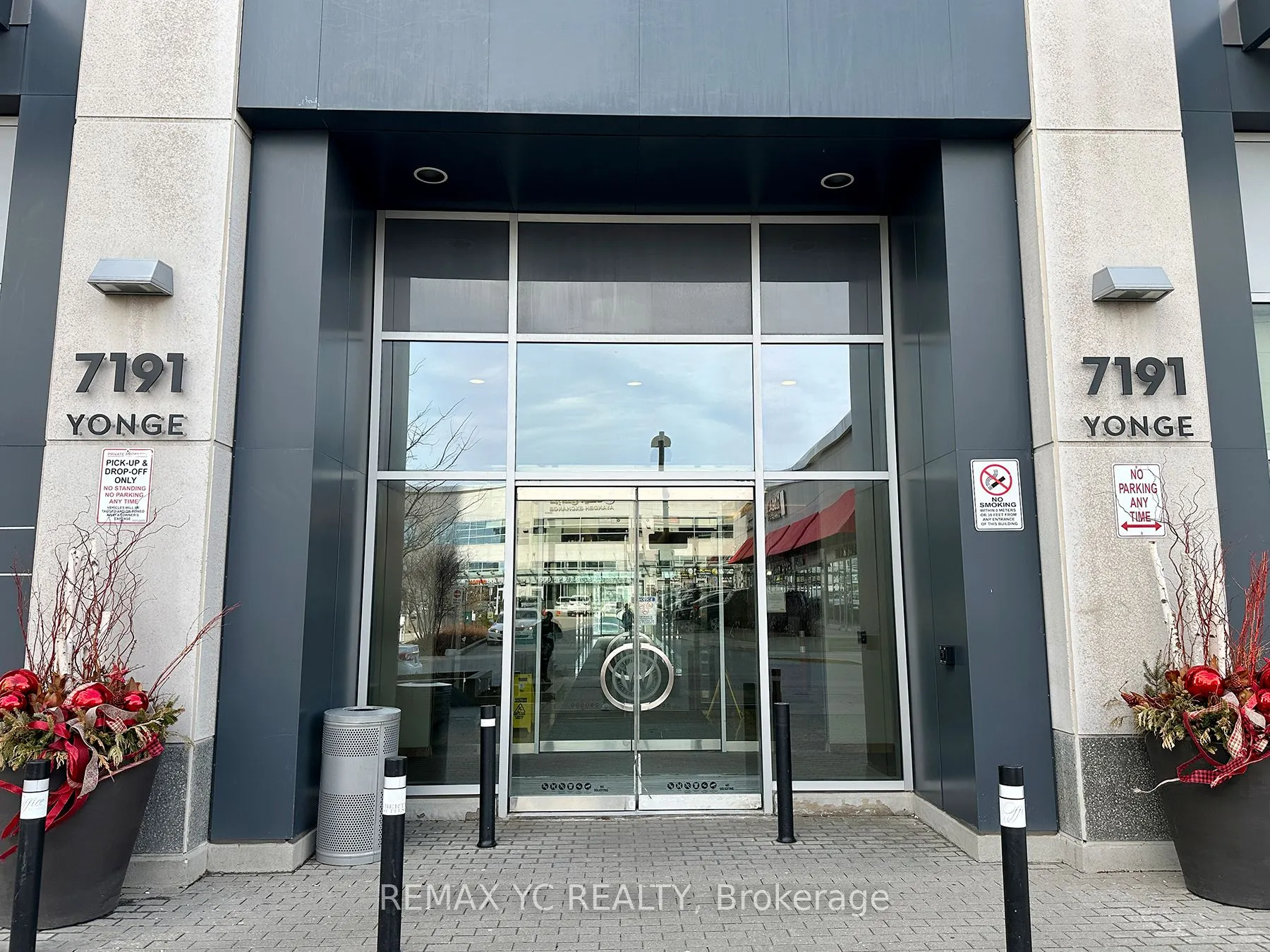 7191 Yonge Street, #307