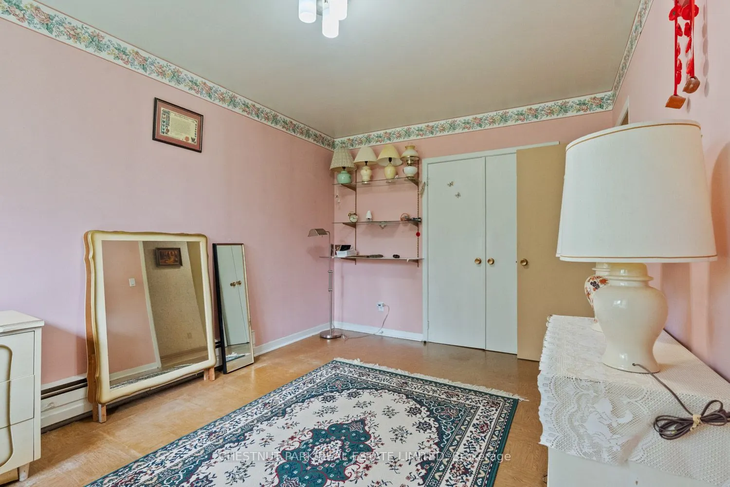 2 Gallacher Avenue