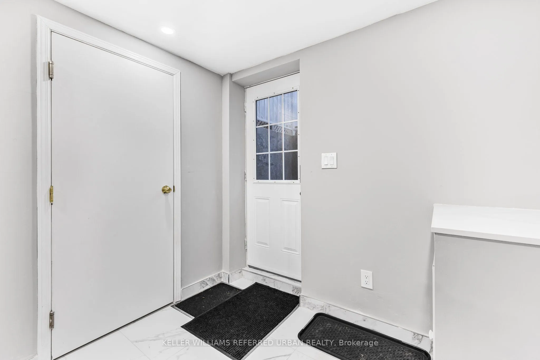689 Leslie Valley Drive, #BSMT