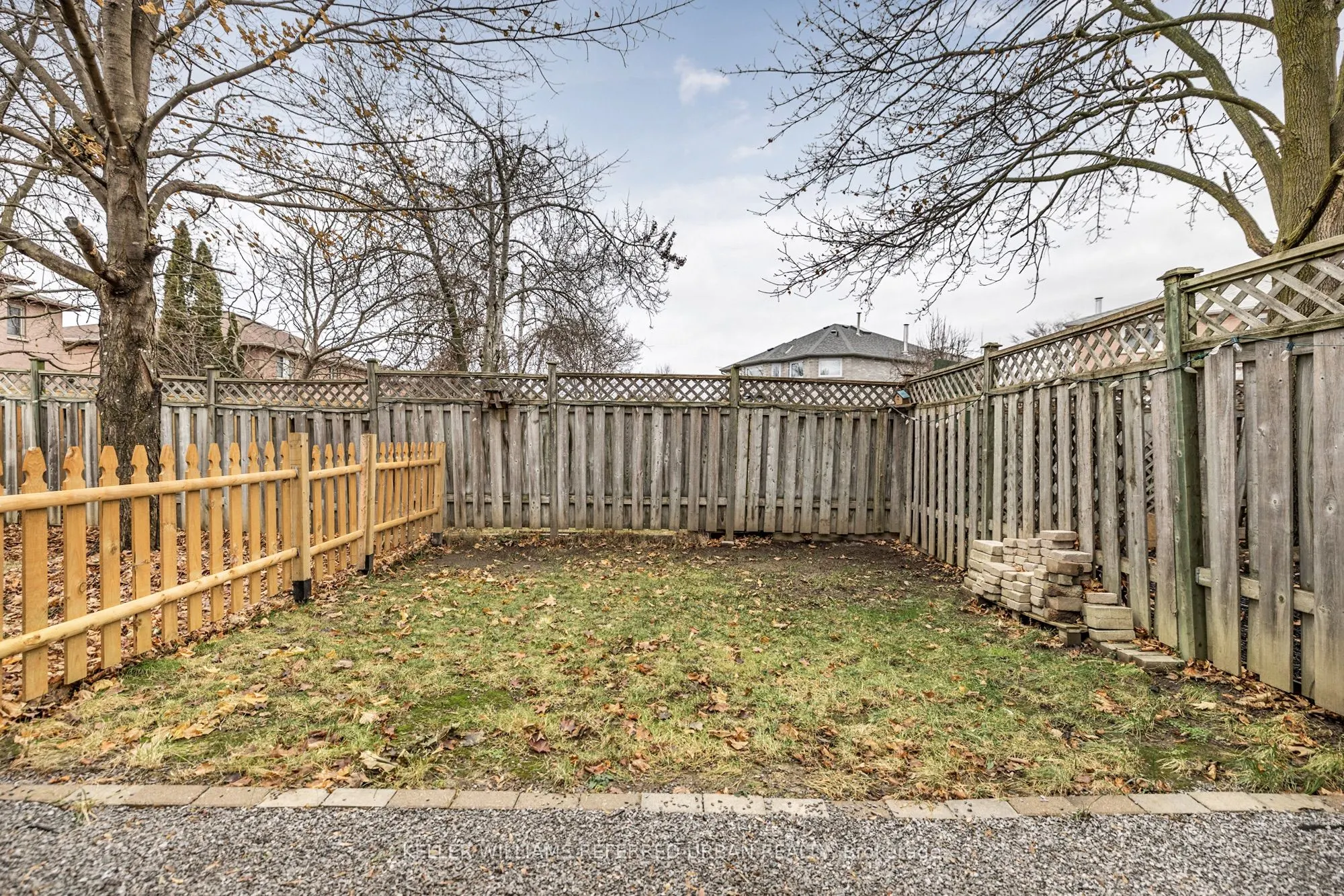 689 Leslie Valley Drive, #BSMT