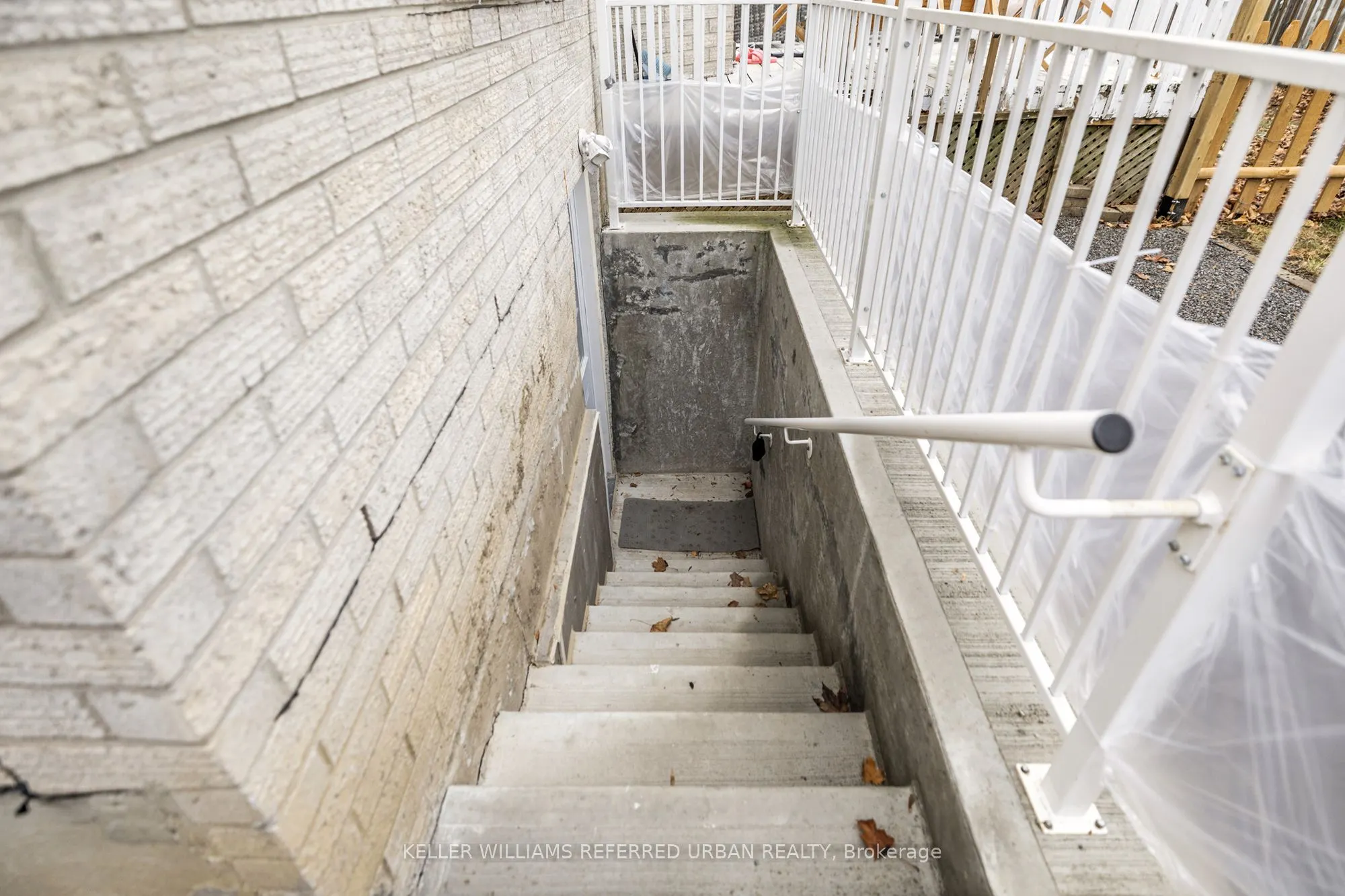 689 Leslie Valley Drive, #BSMT