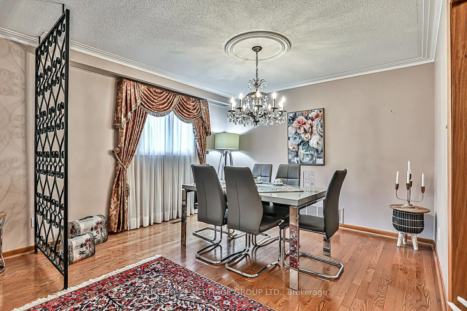 40 Weldrick Road W