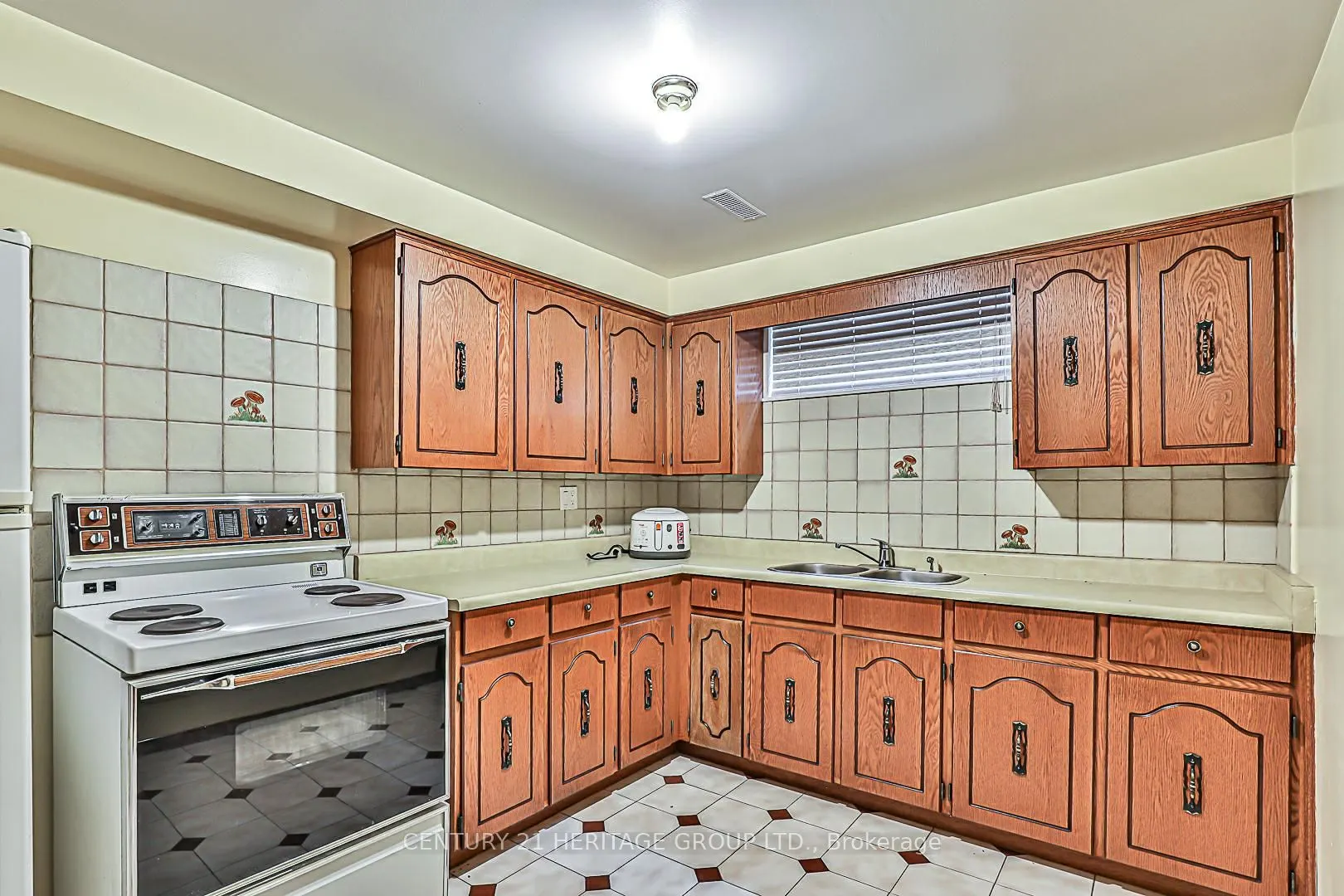 40 Weldrick Road W