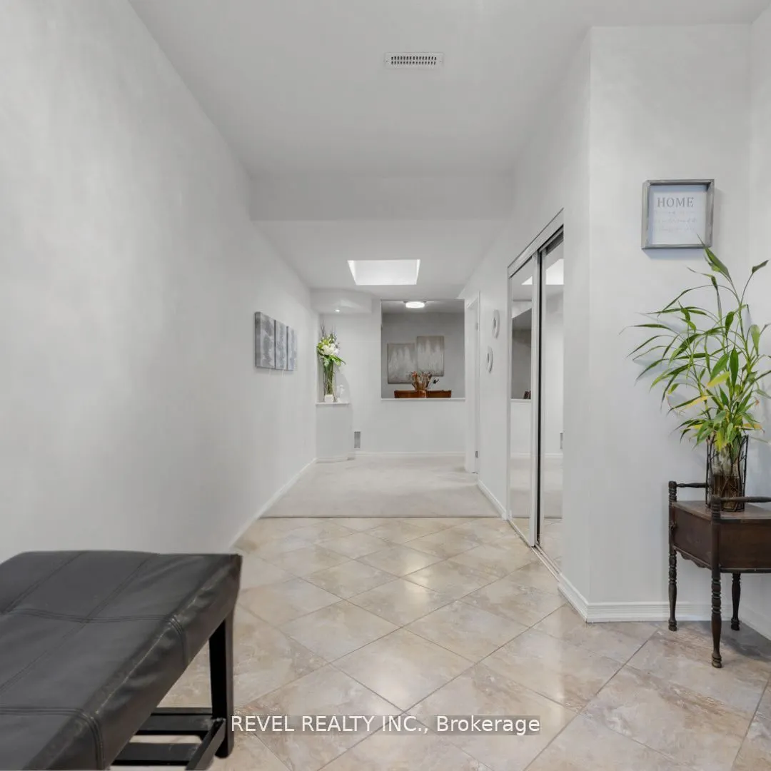 1254 Leslie Drive