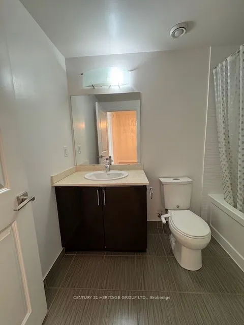 7161 Yonge Street, #718