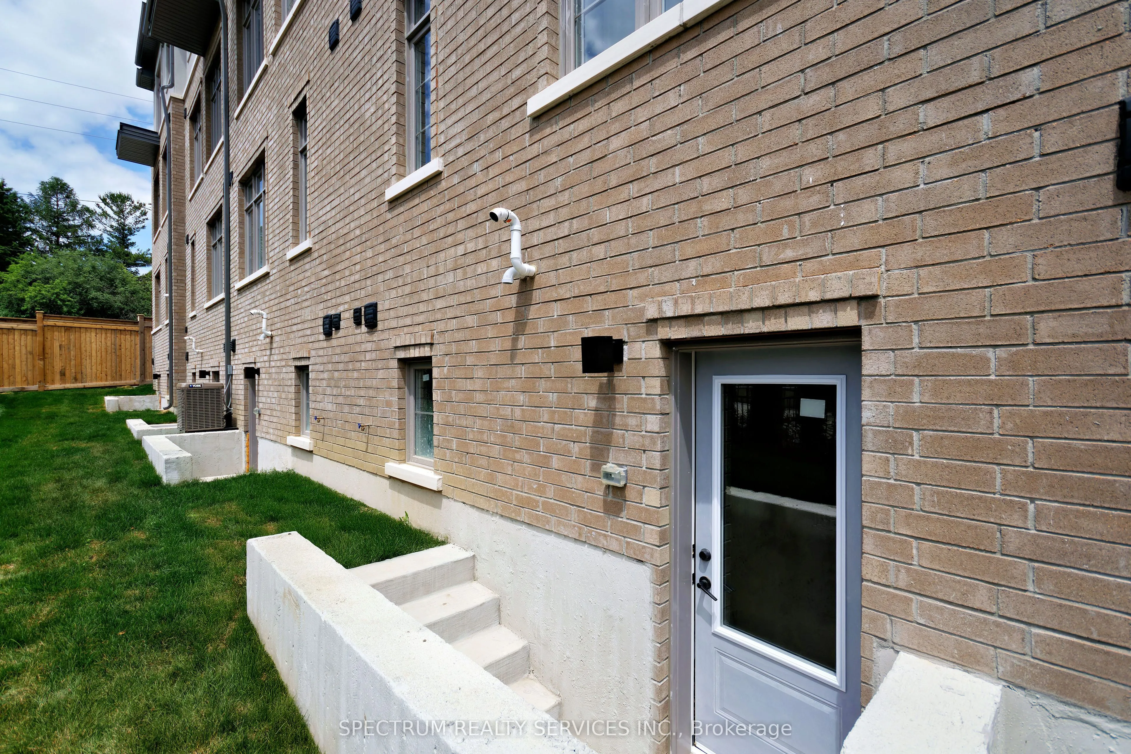 15 Archambault way
