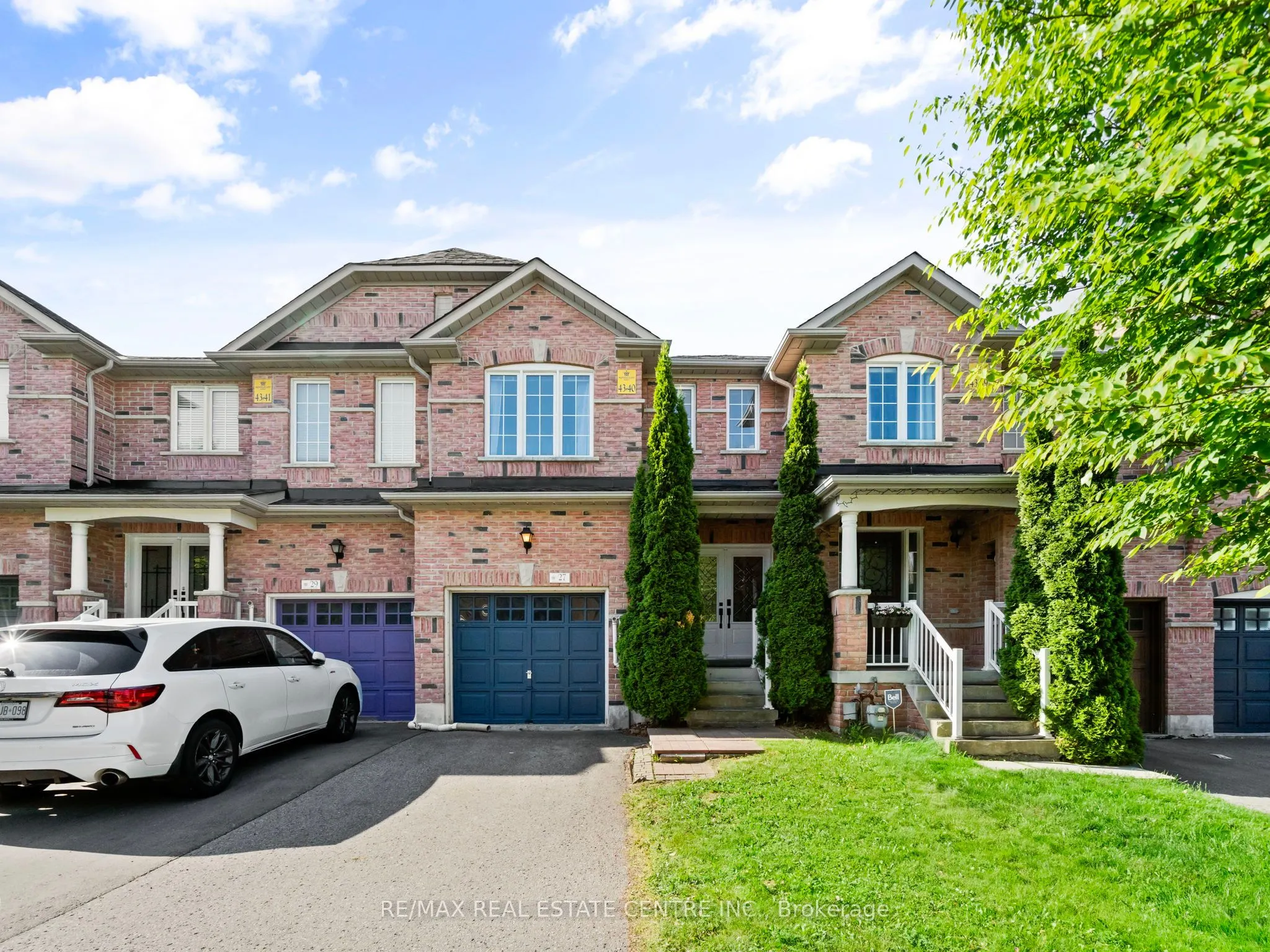 27 Martell Gate