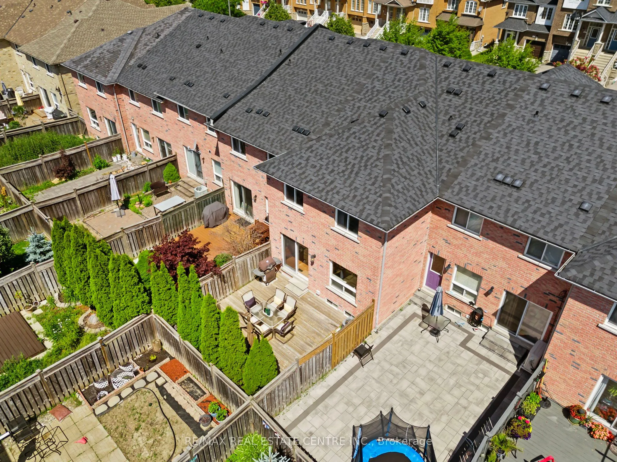 27 Martell Gate