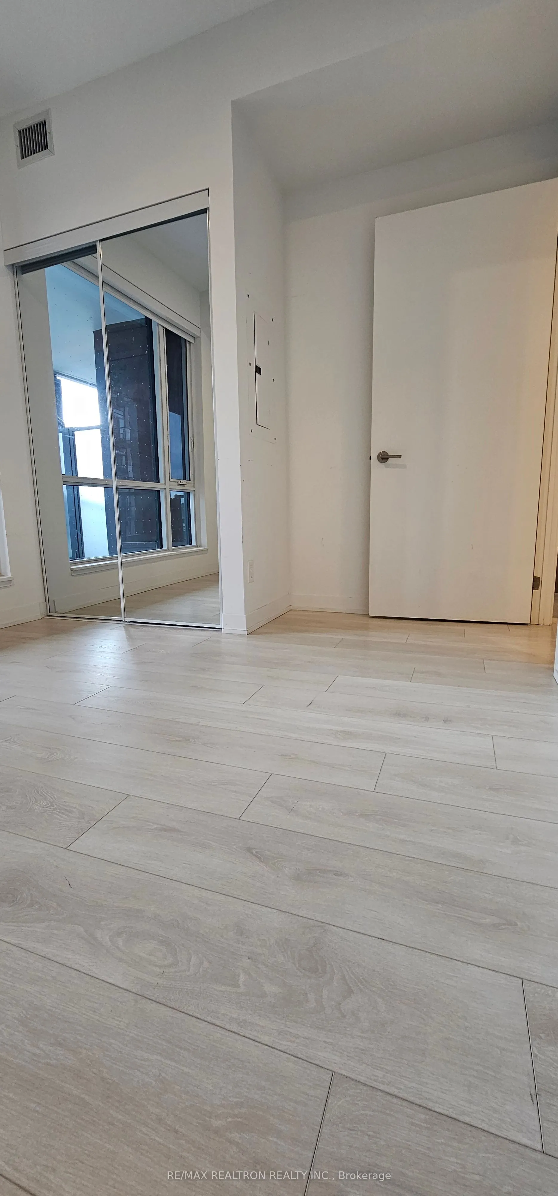 7950 Bathurst Street, #432
