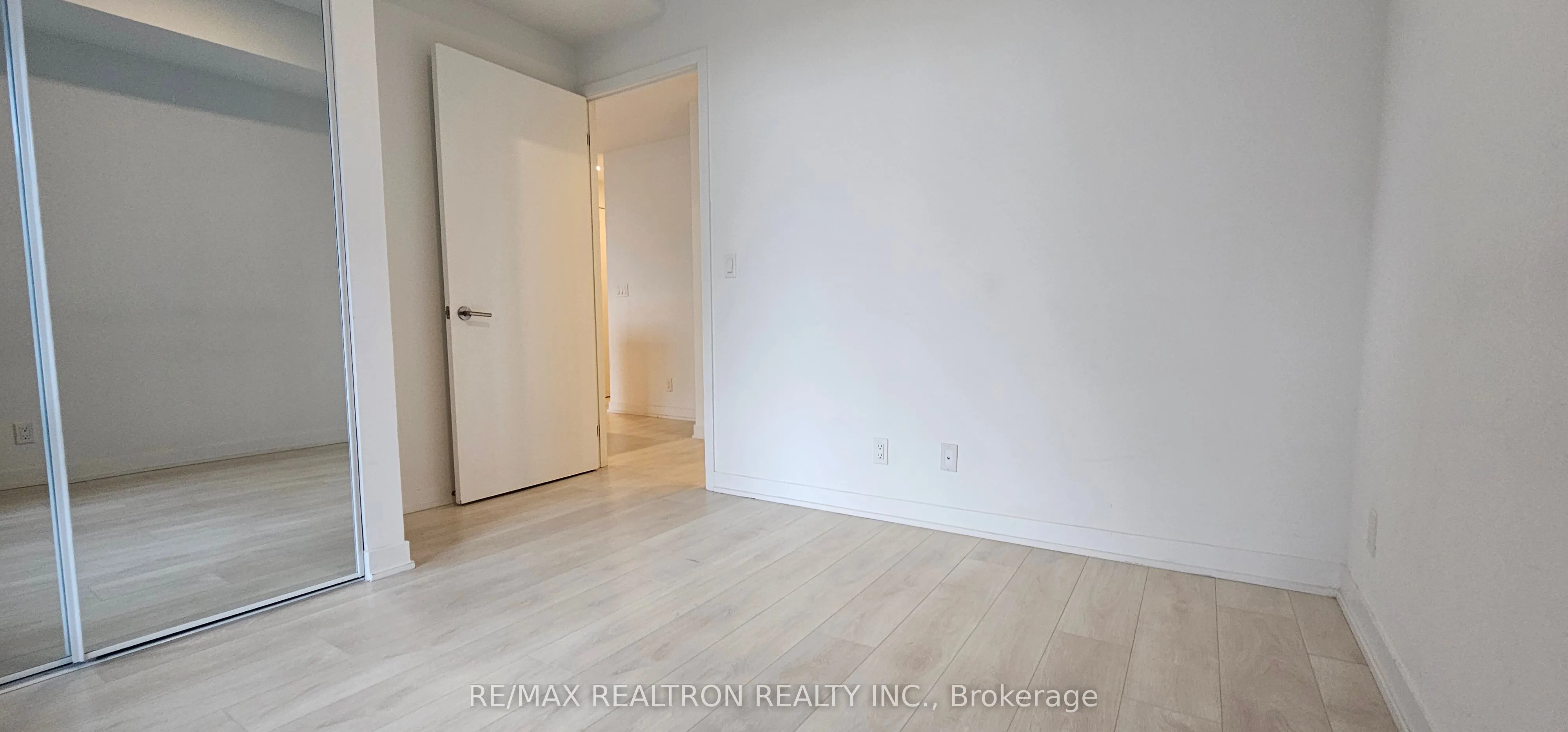7950 Bathurst Street, #432