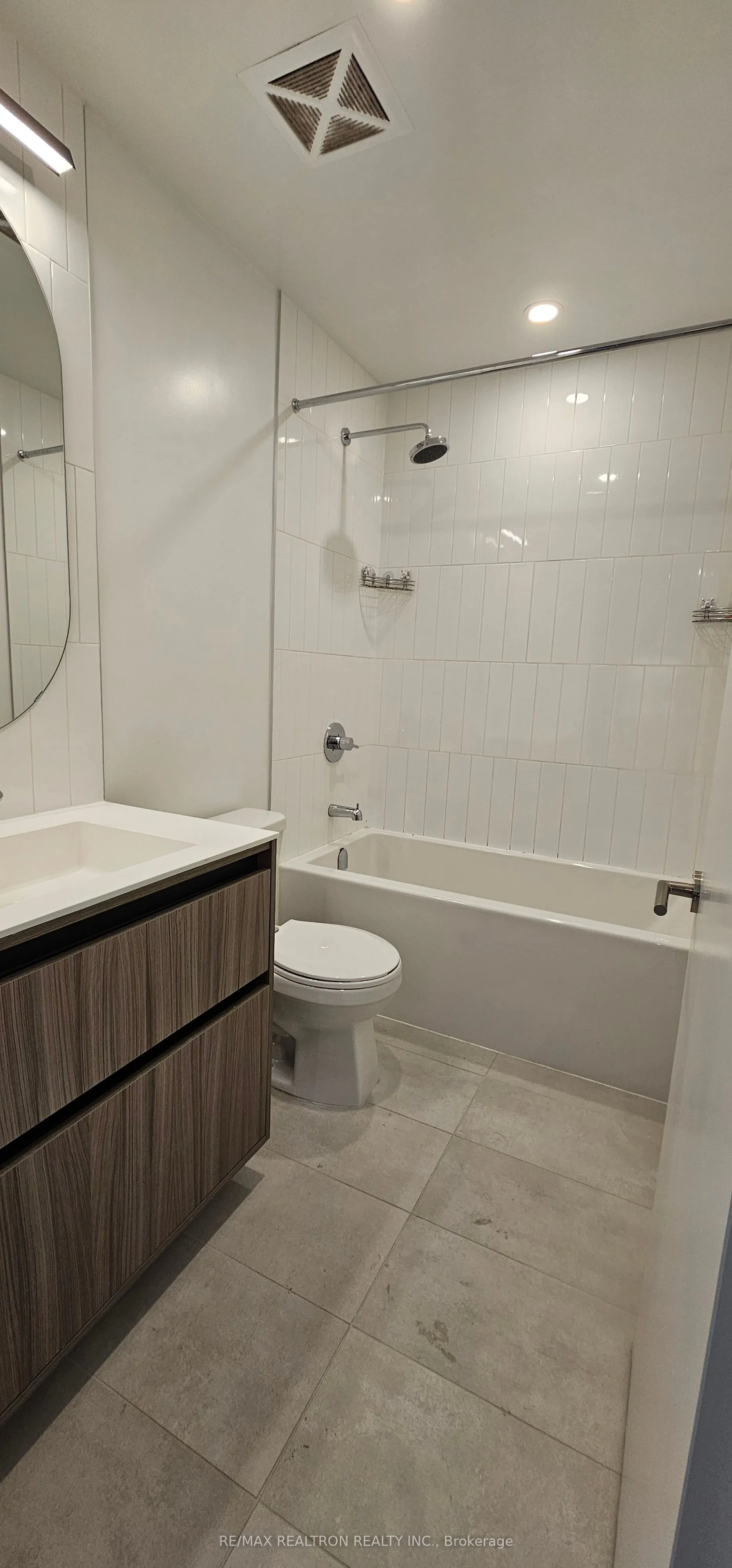7950 Bathurst Street, #432