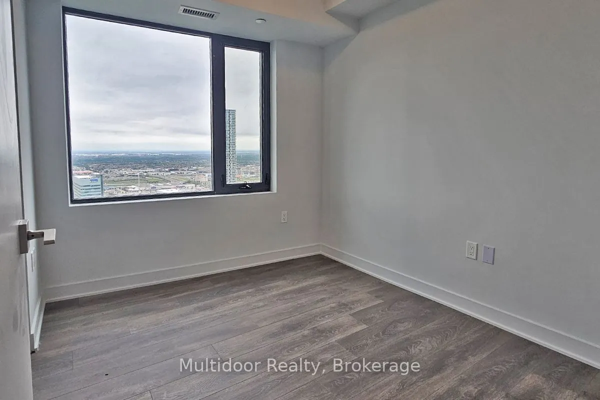 2920 Highway 7 Road, #3405