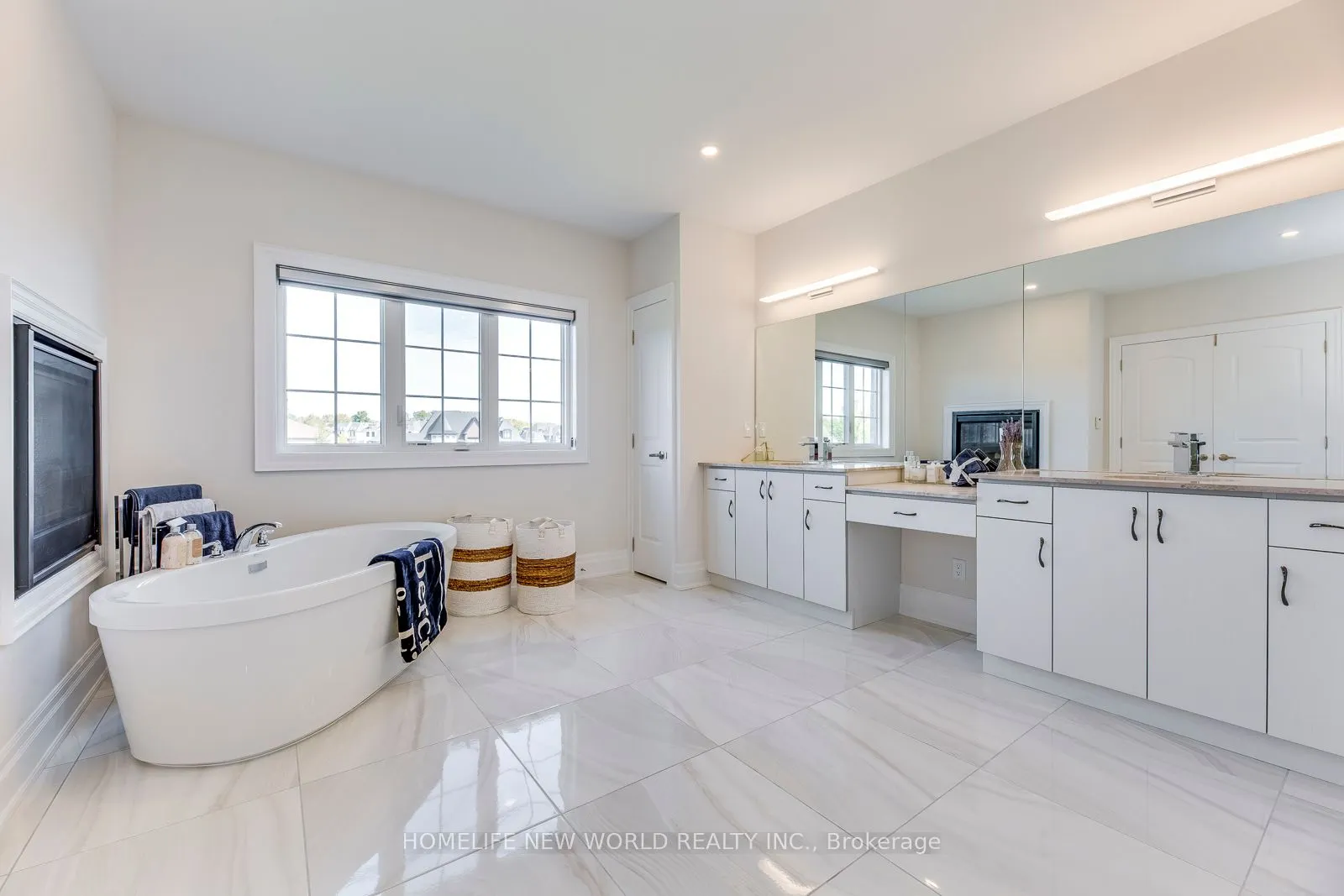 349 Torrey Pines Road