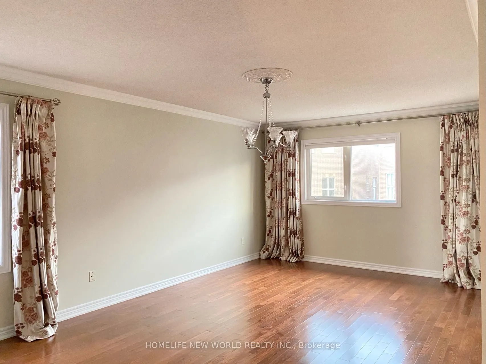85 Angelica Avenue