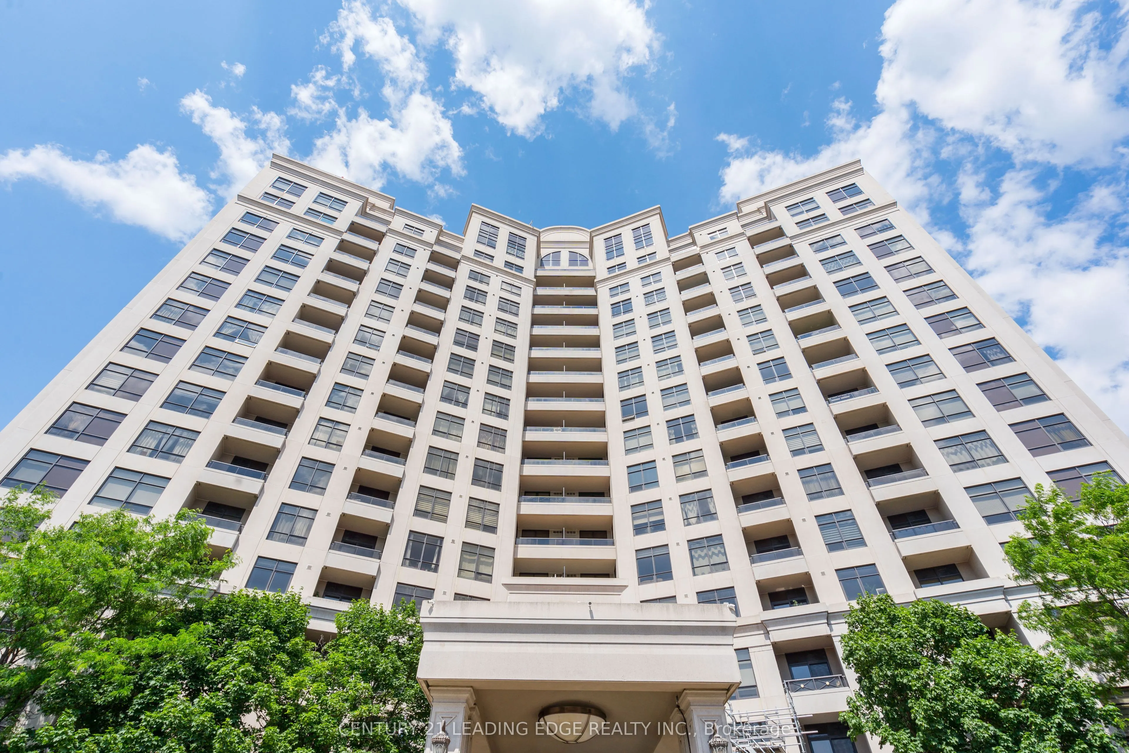 9225 Jane Street, #708