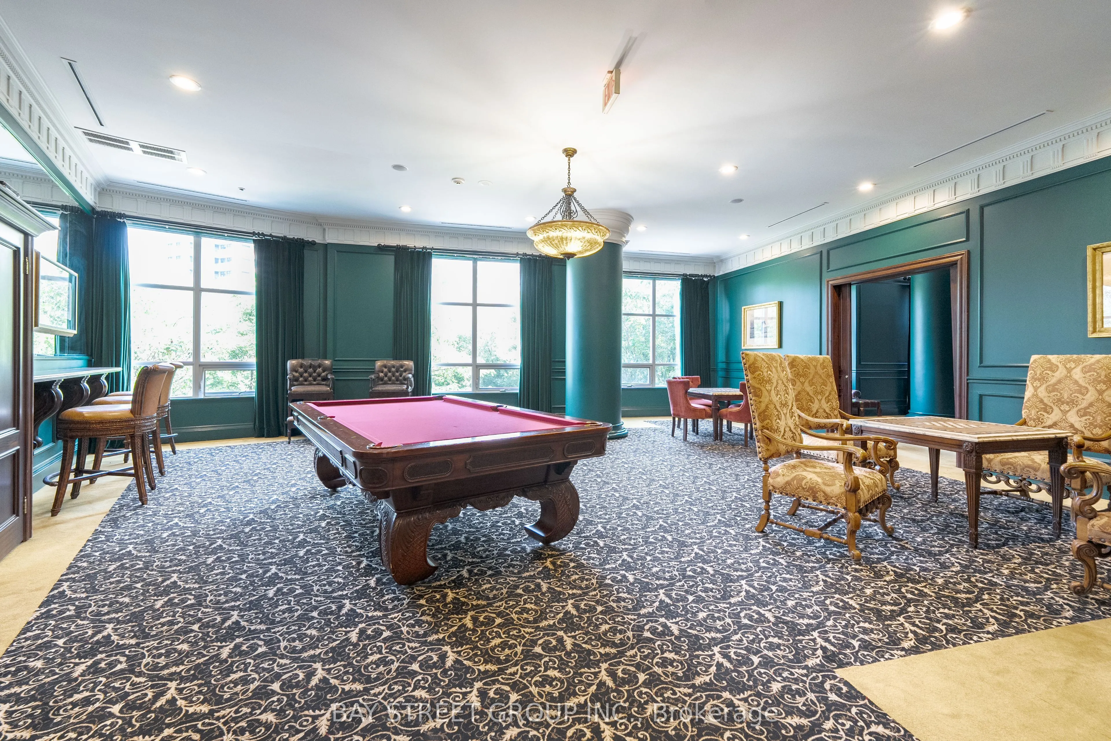 9225 Jane Street, #1406