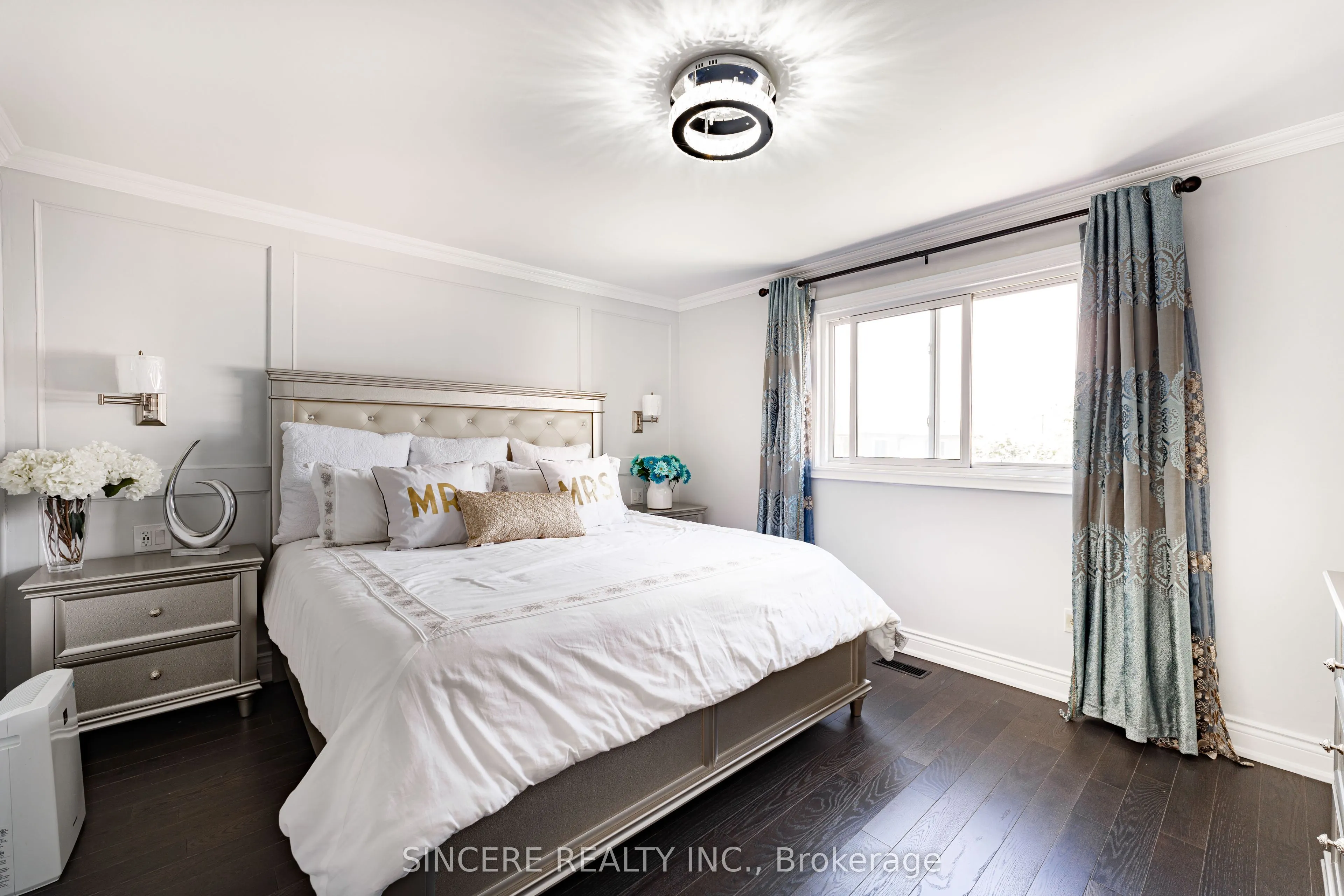 8 Greenbelt Crescent