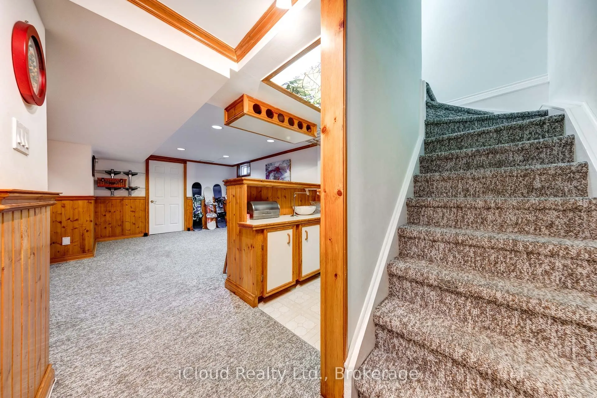 92 Rosebury Lane