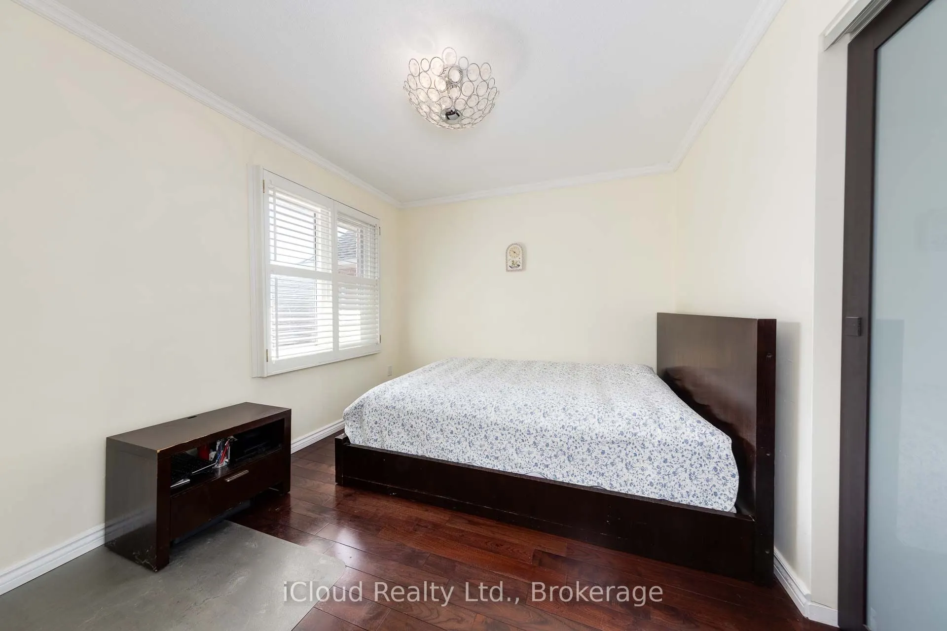 92 Rosebury Lane