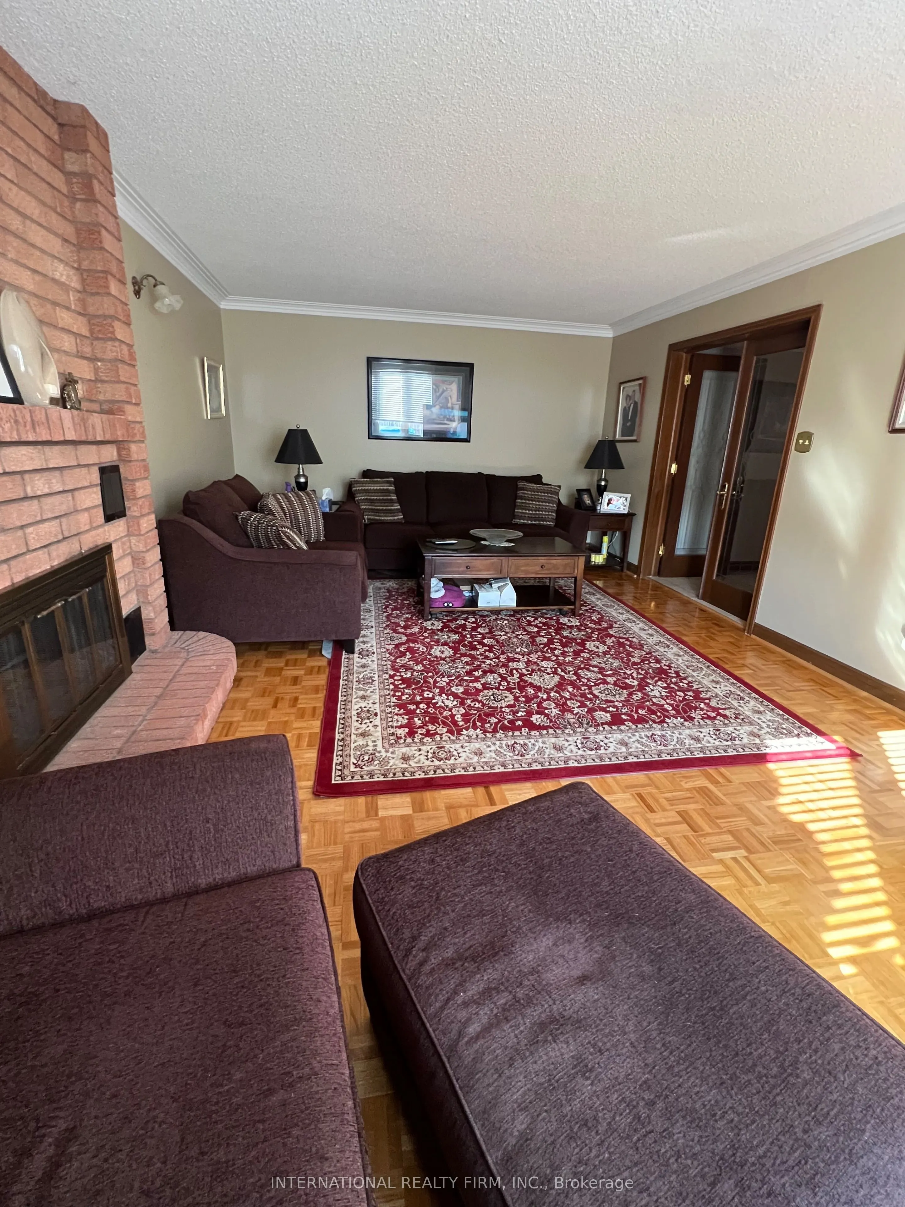 95 Dunstan Crescent