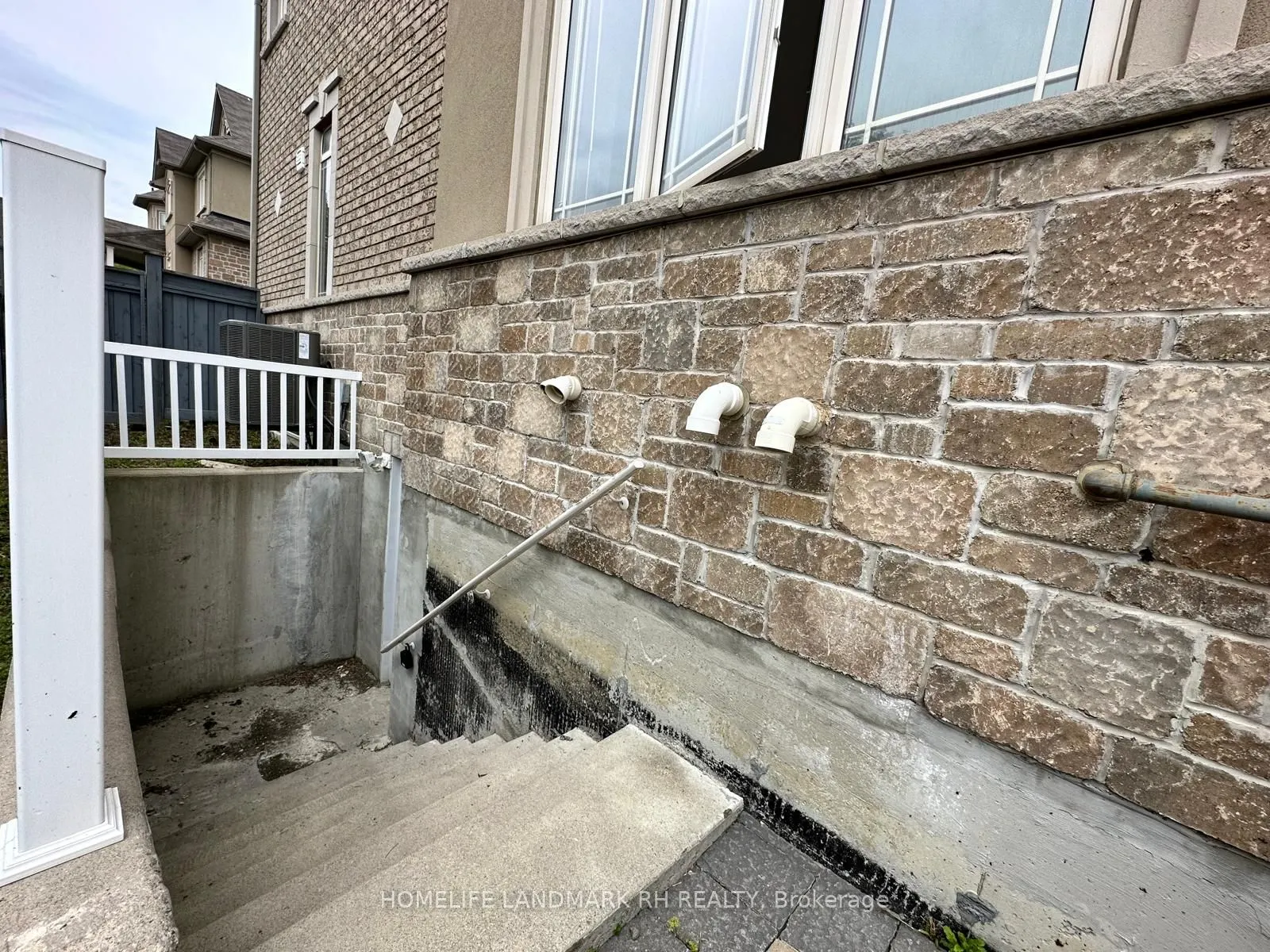 78 Halldorson Avenue, #Lower Level