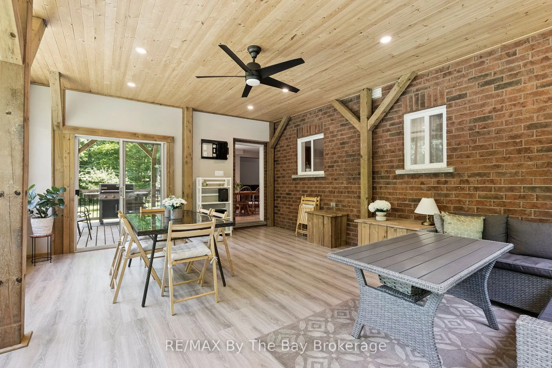 19 Gillespie Trail SE