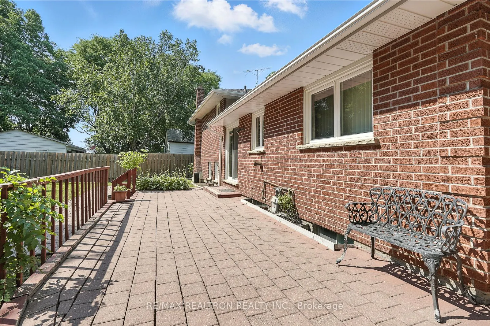 21 Trench Street