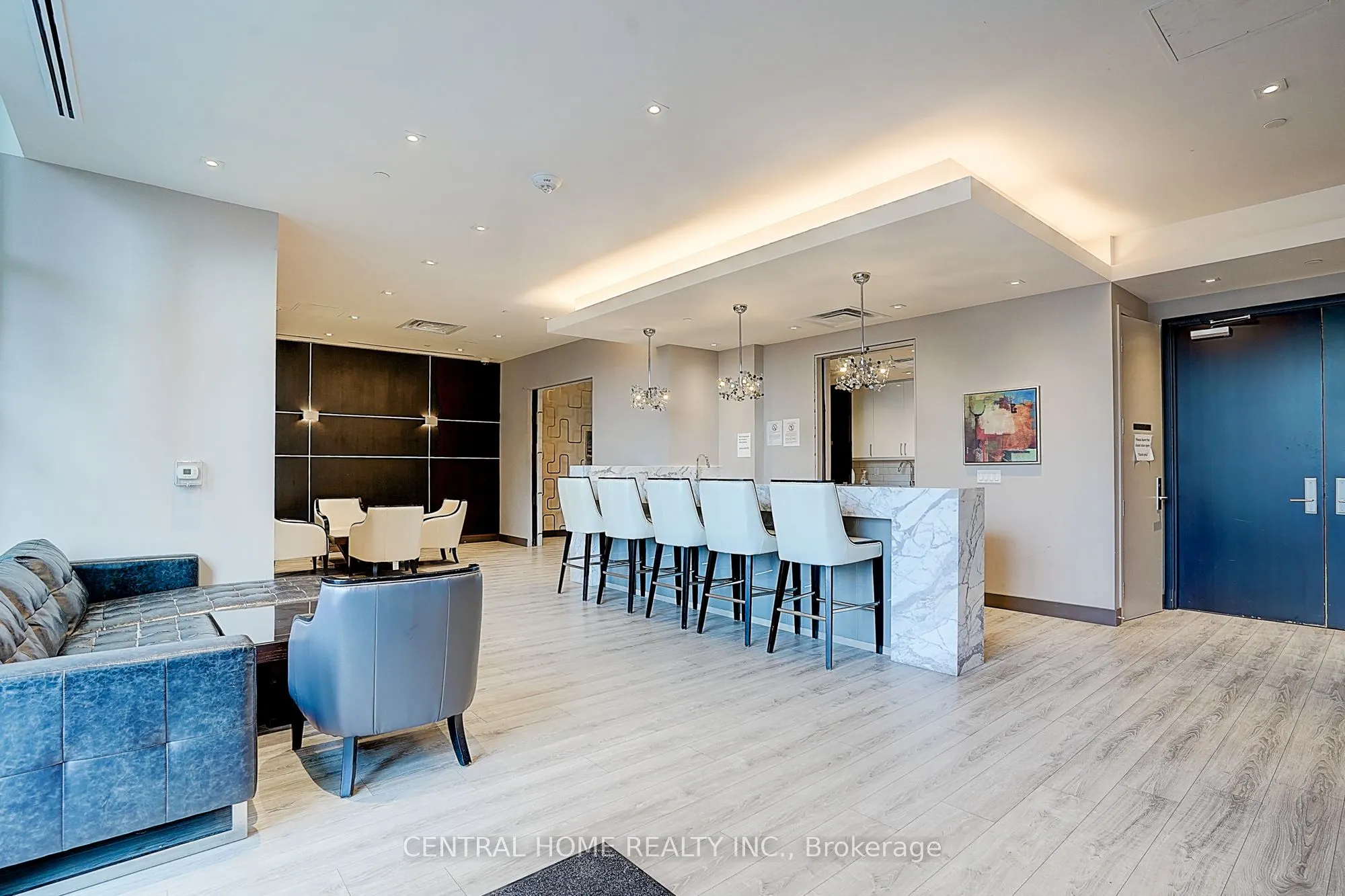 9608 Yonge Street, #911A