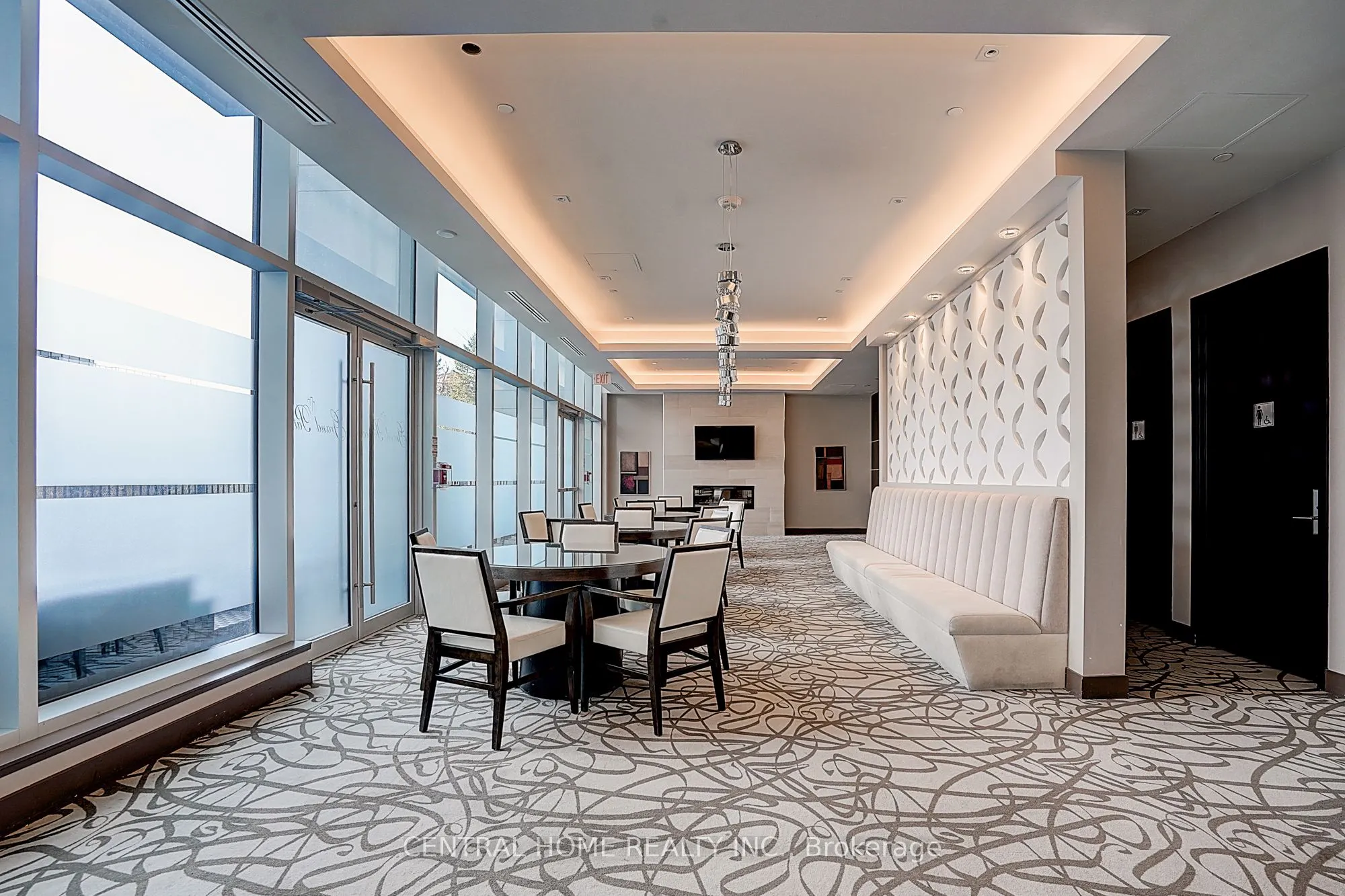 9608 Yonge Street, #911A