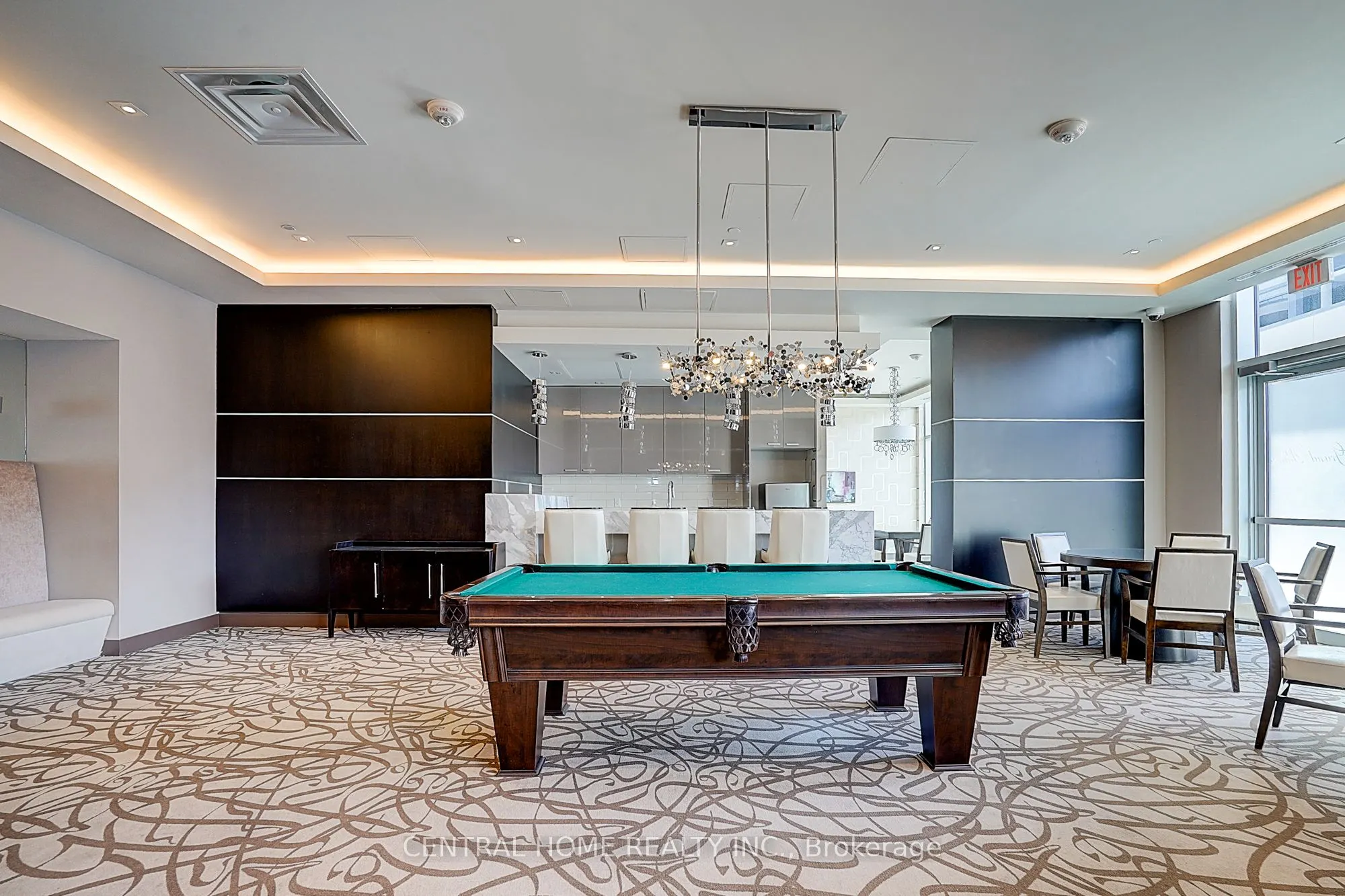 9608 Yonge Street, #911A