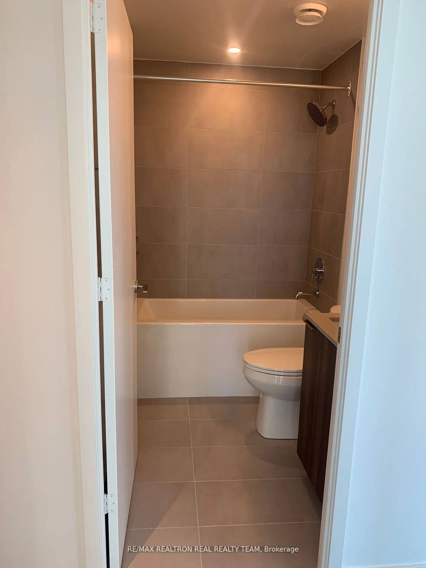 7890 Jane Street, #1209