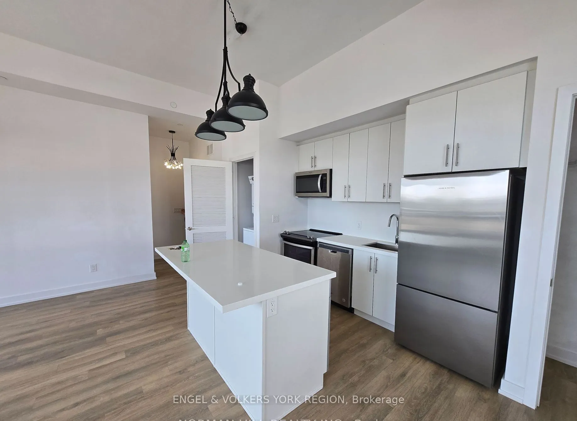 331 Broward Way S, #127