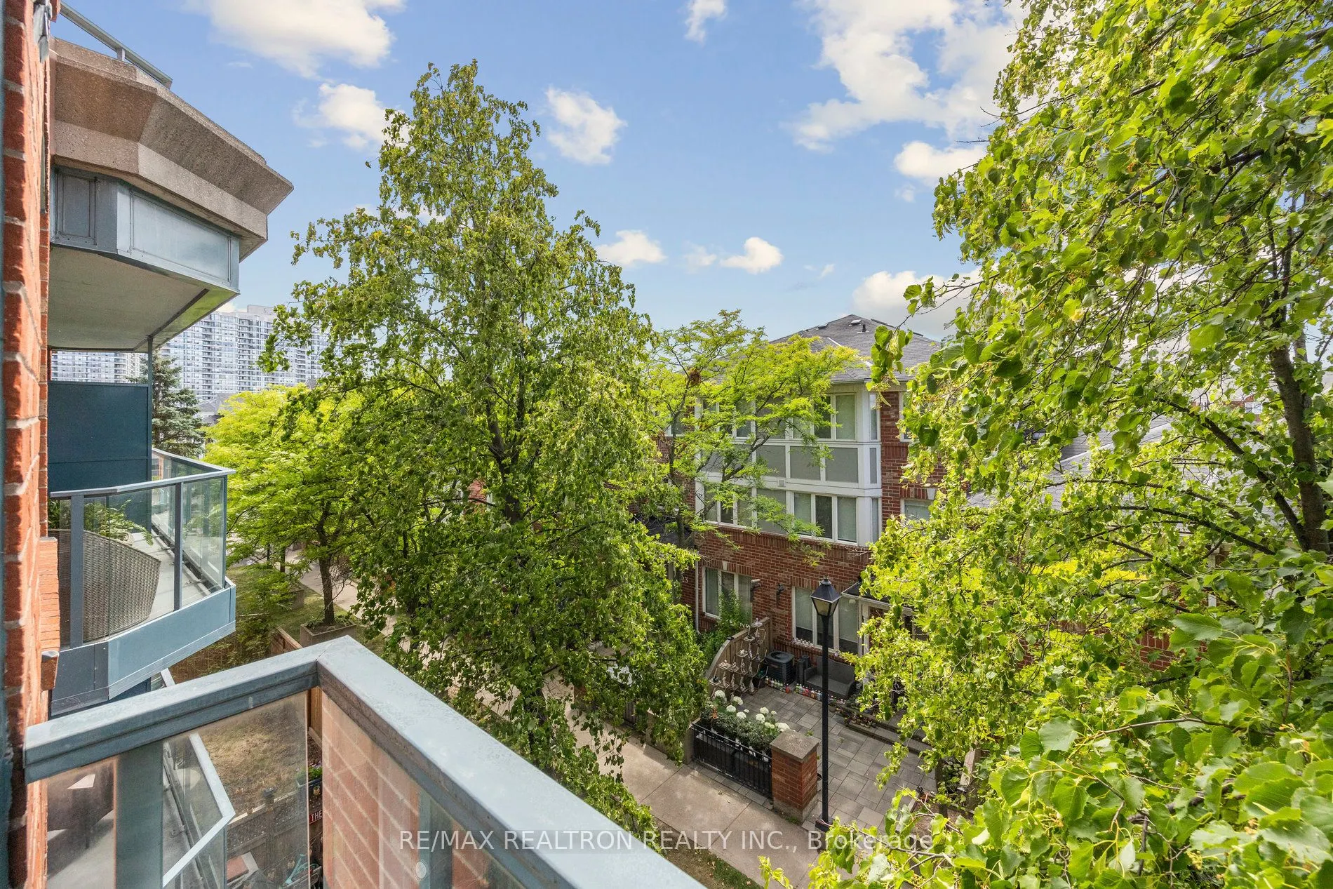 7398 Yonge Street, #317A