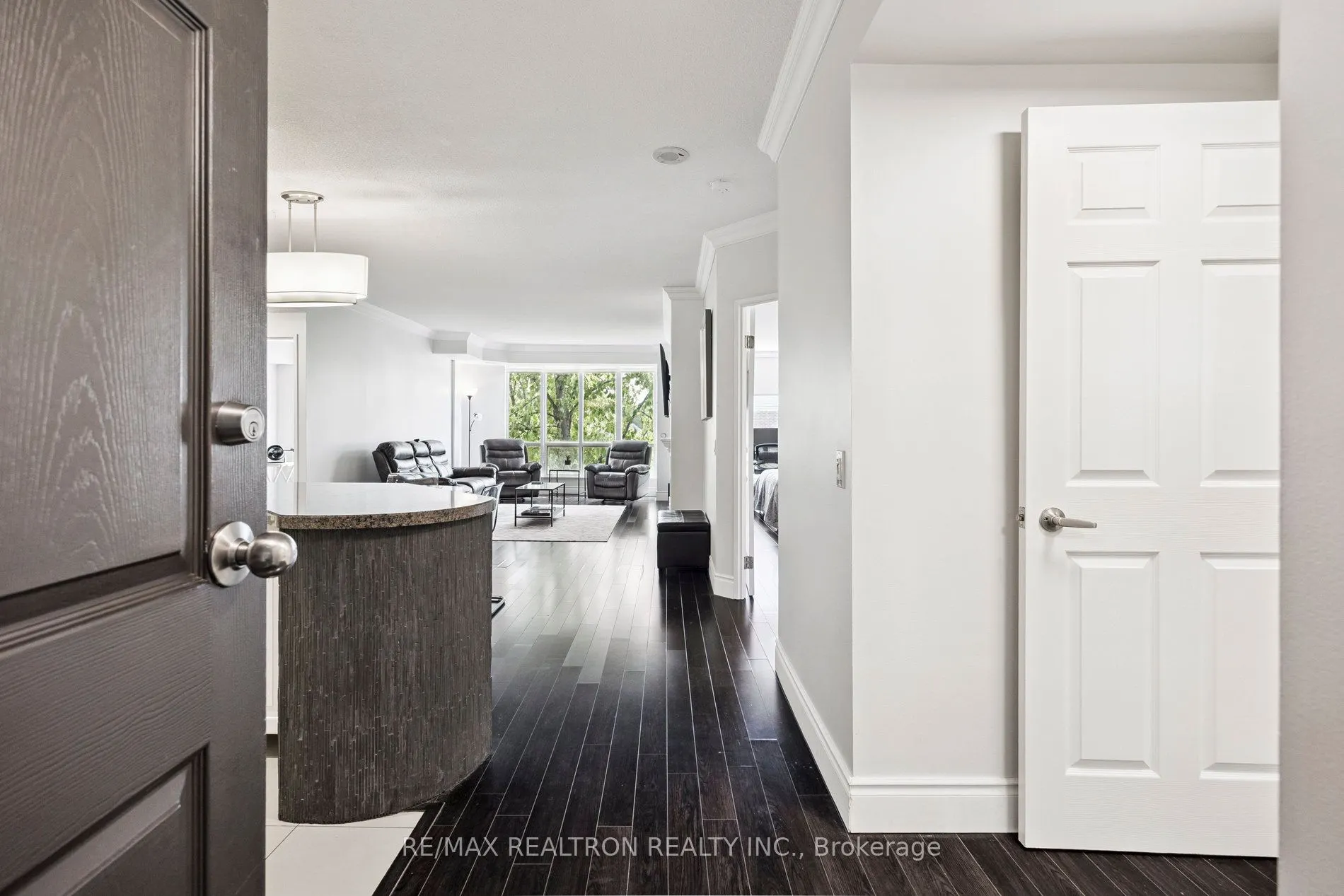 7398 Yonge Street, #317A