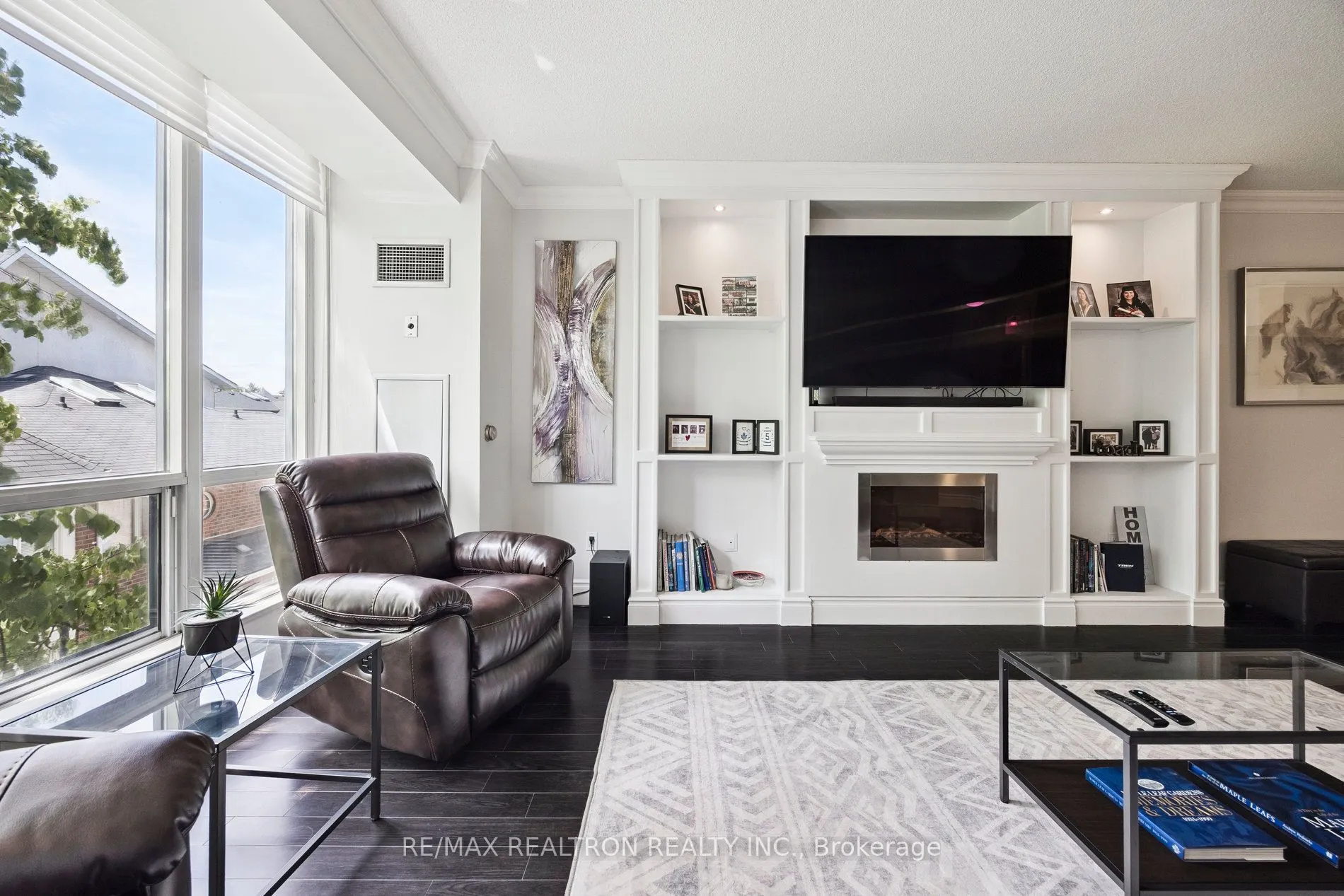 7398 Yonge Street, #317A