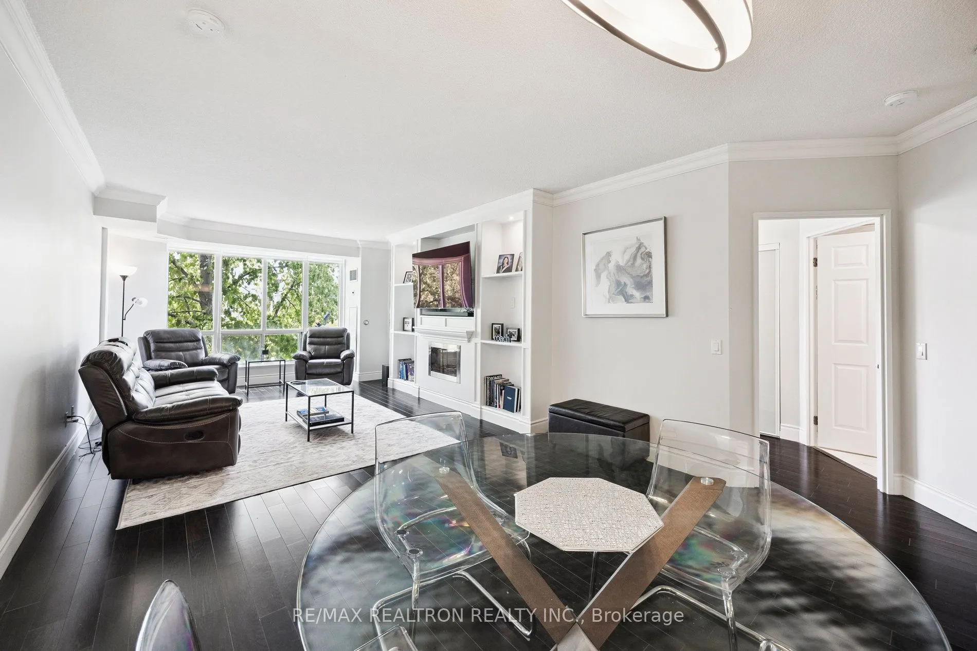 7398 Yonge Street, #317A