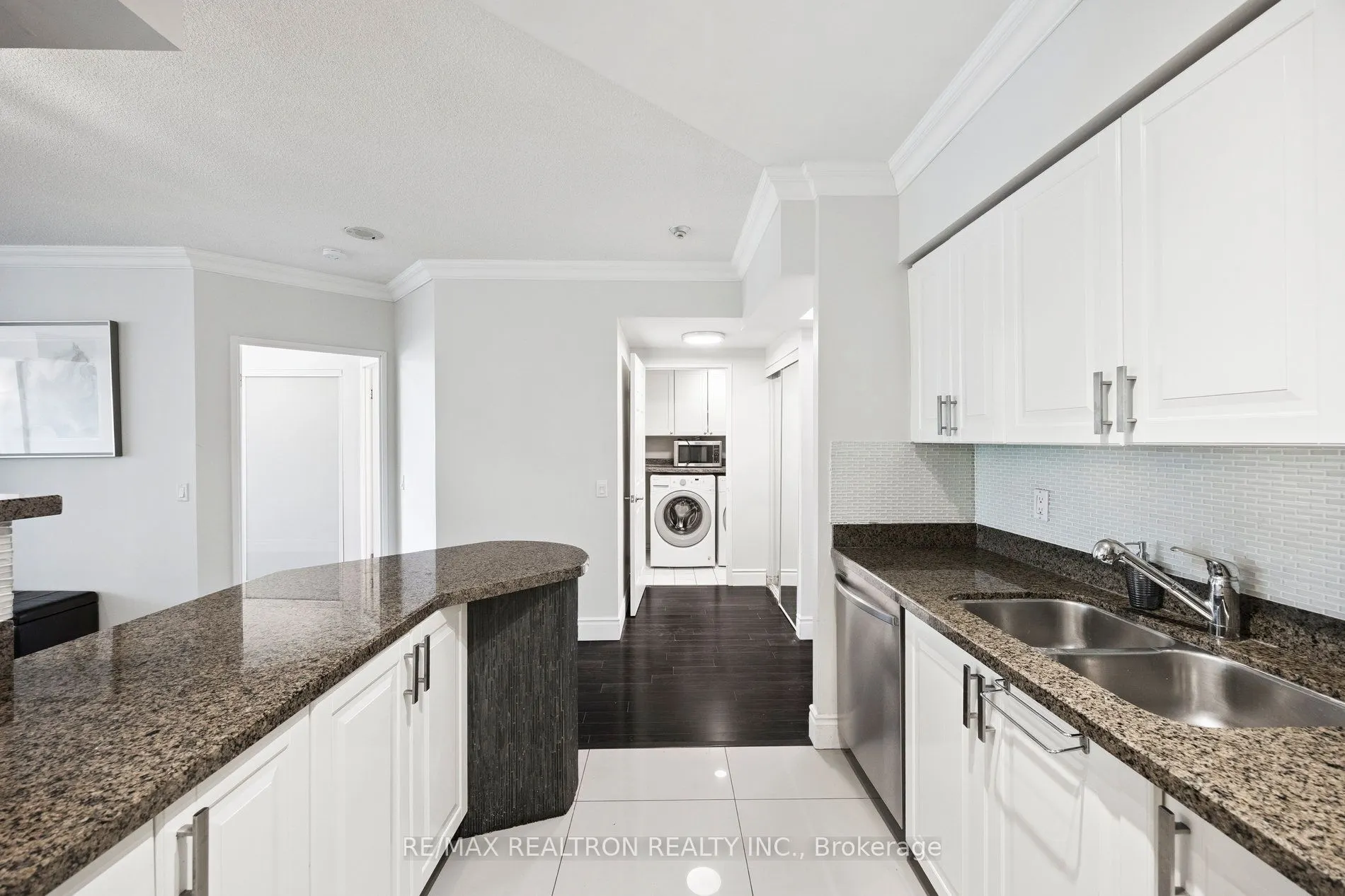 7398 Yonge Street, #317A