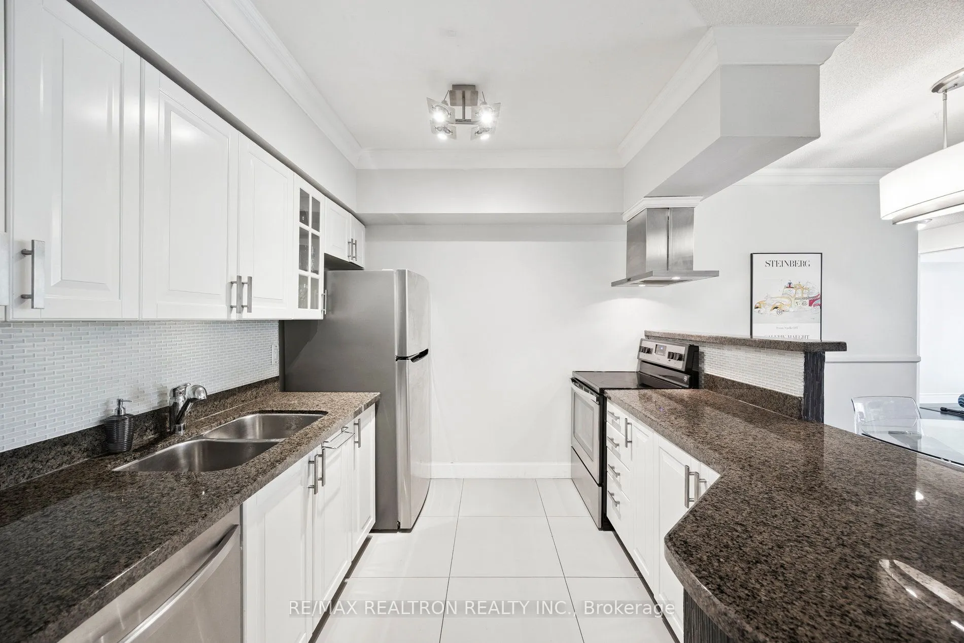 7398 Yonge Street, #317A