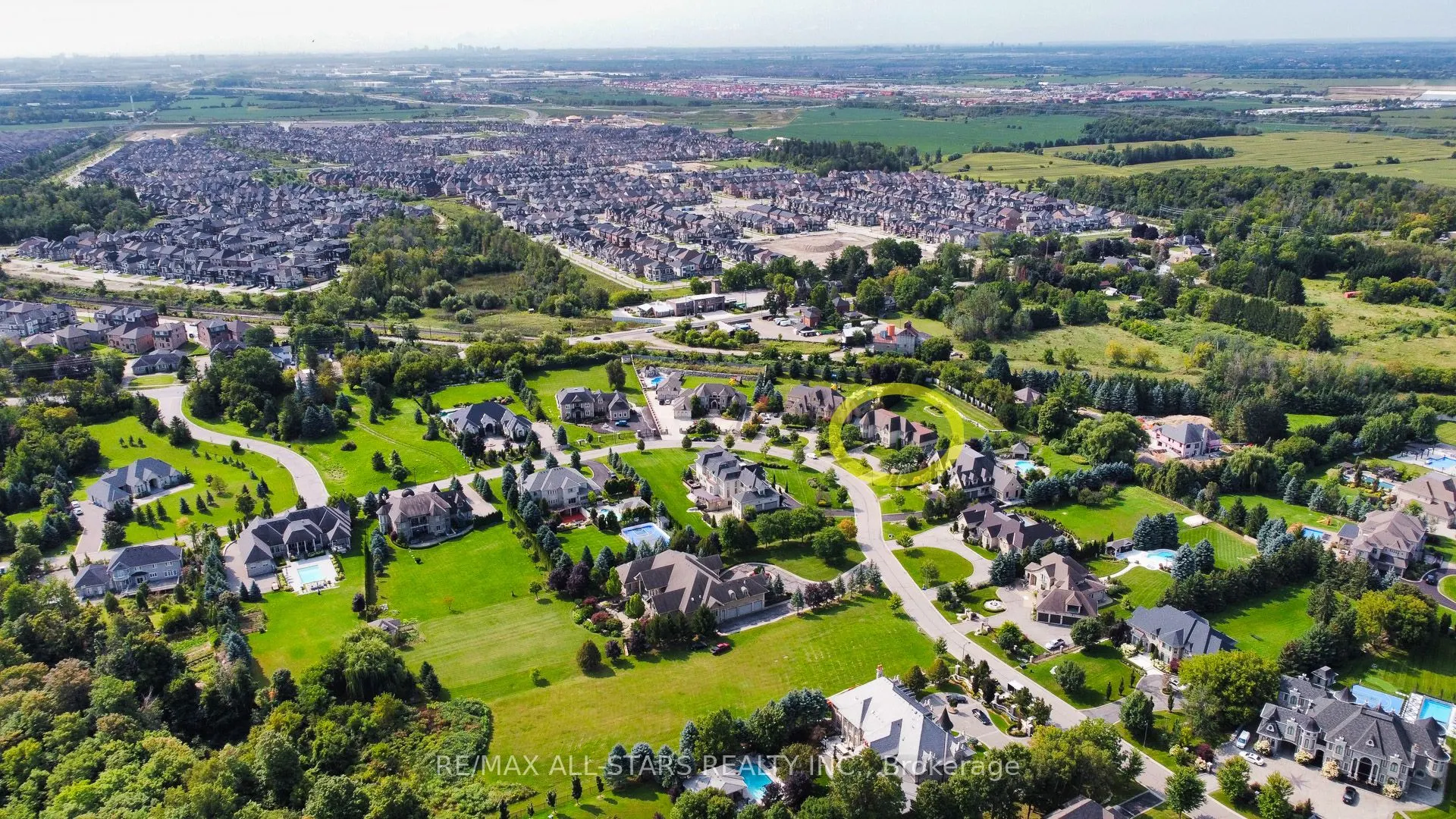 70 Richard Lovat Court