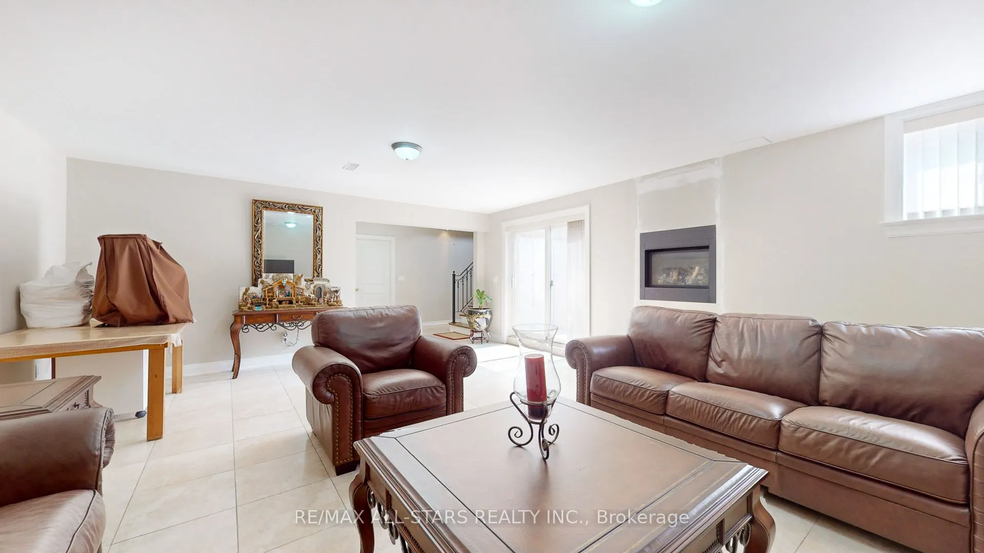 70 Richard Lovat Court