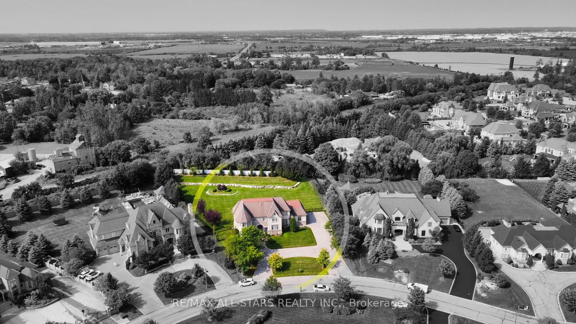 70 Richard Lovat Court