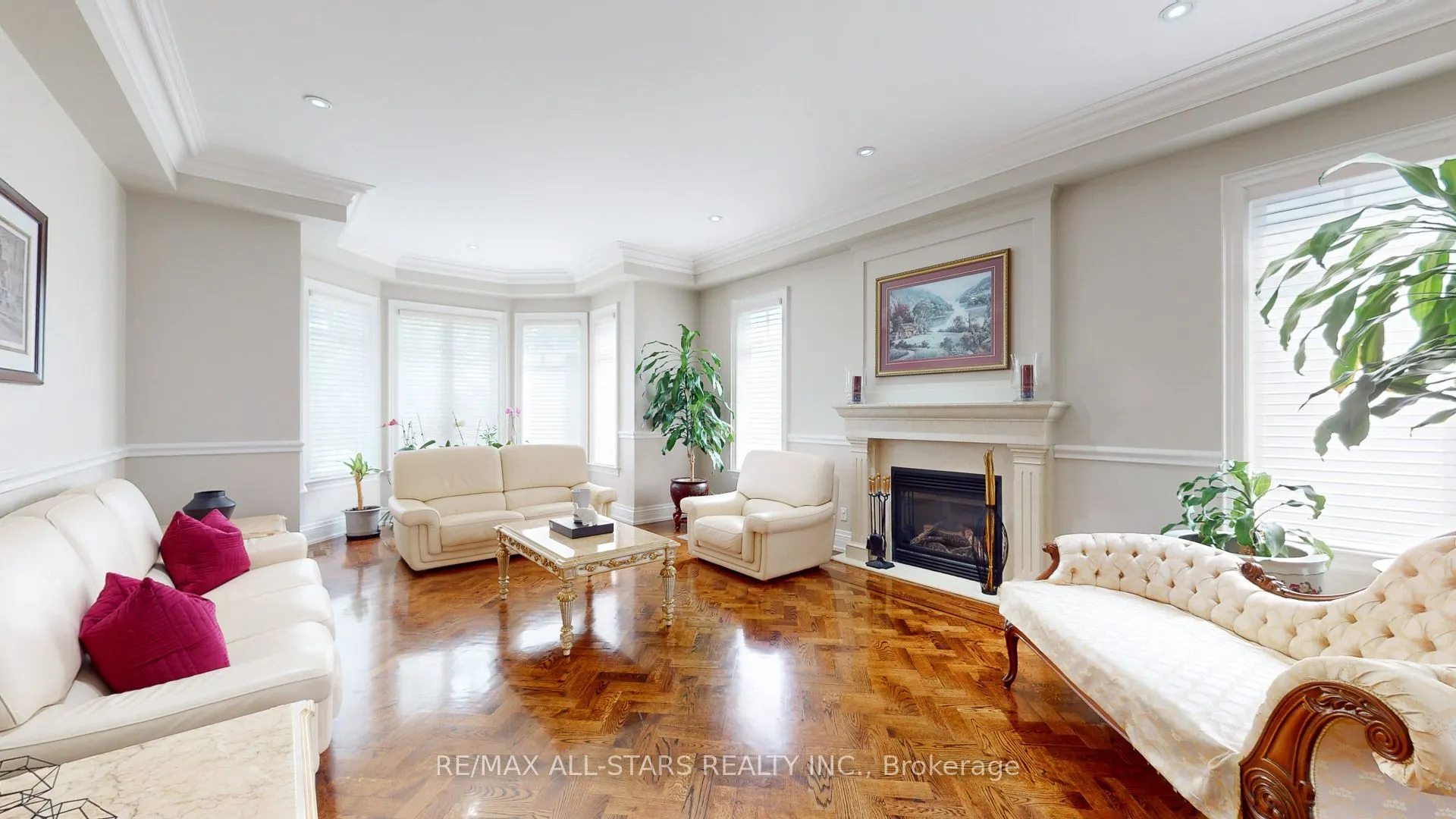 70 Richard Lovat Court