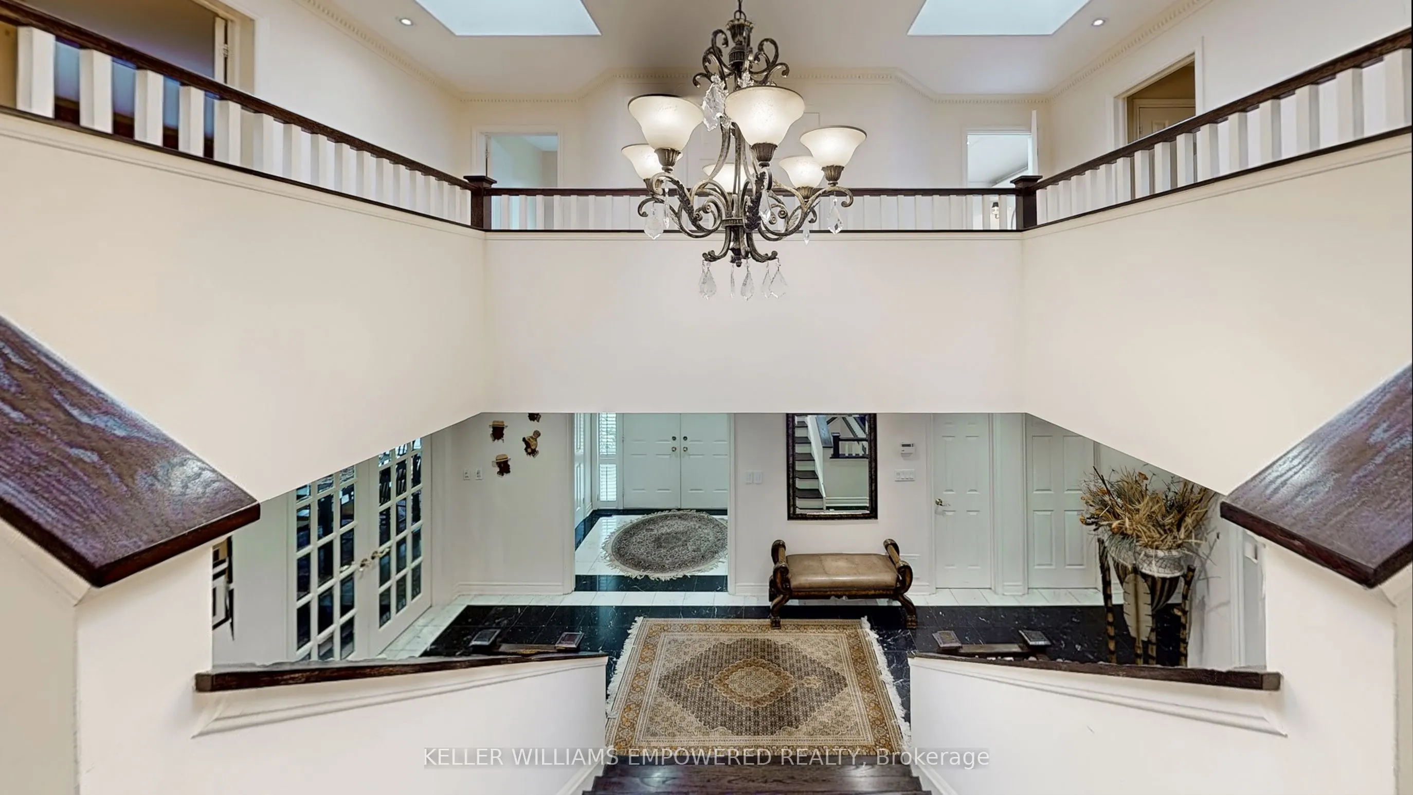 788 Woodland Acres Crescent
