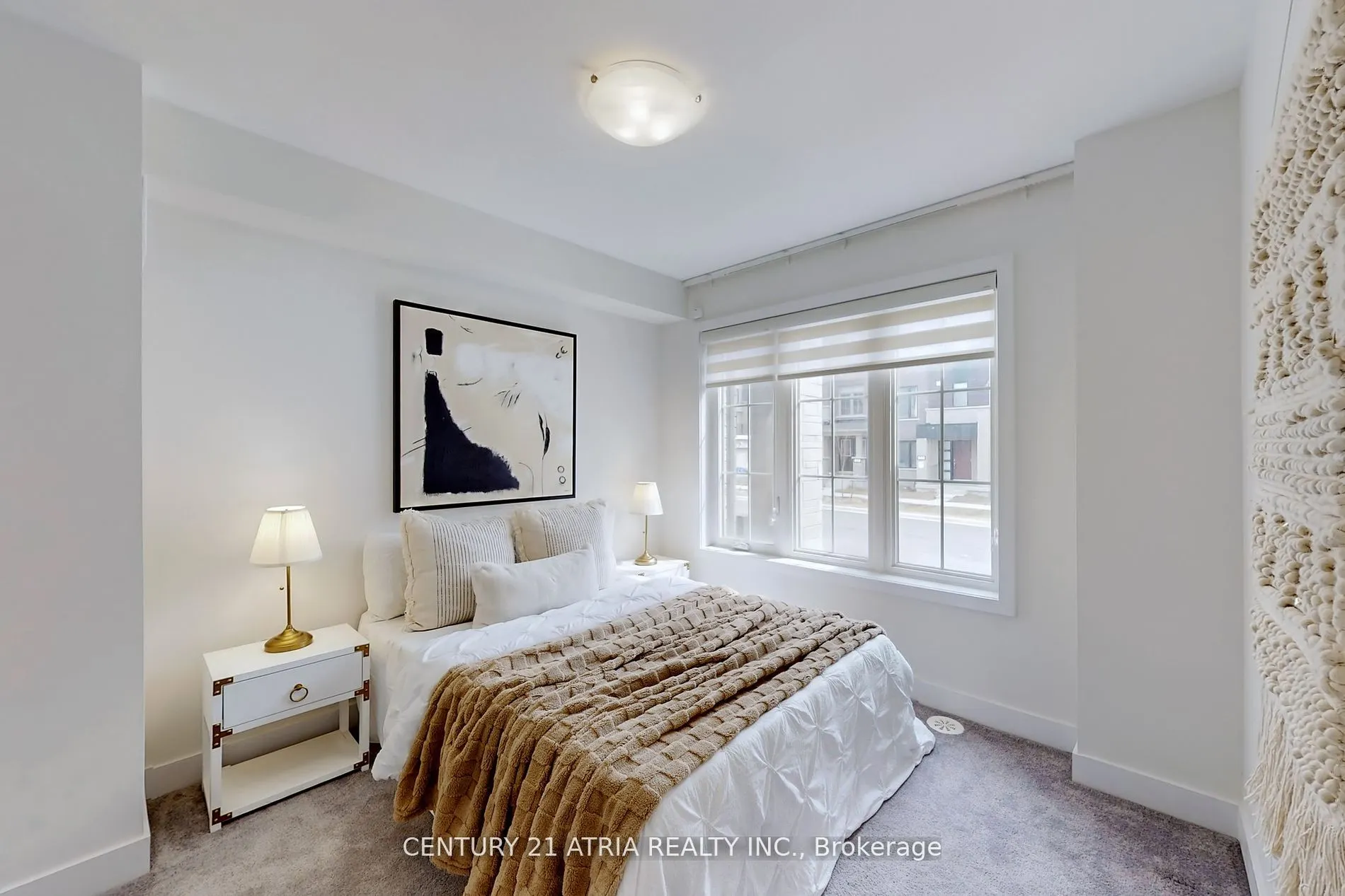 30 Guardhouse Crescent