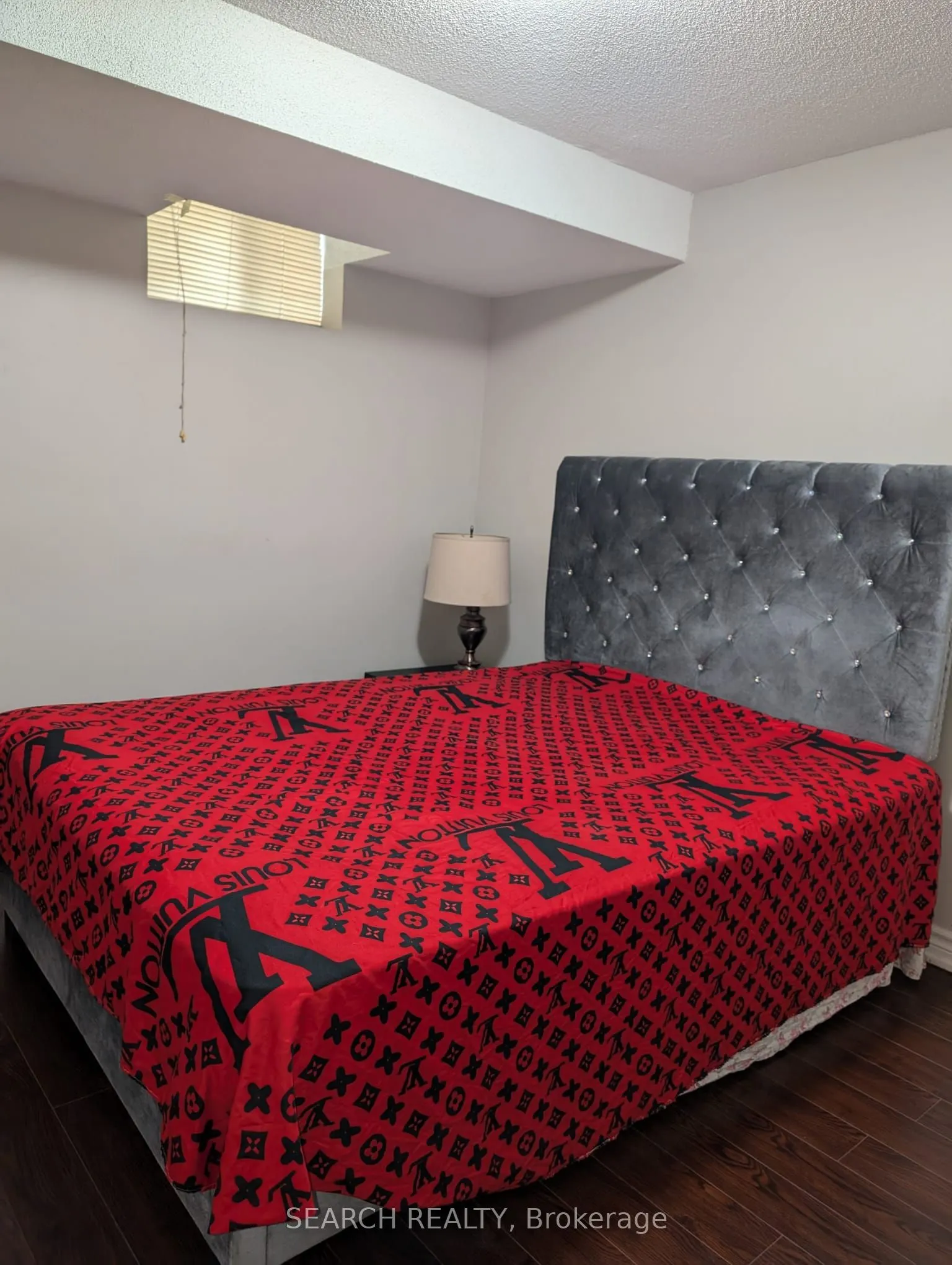 226 St Joan Of Arc Avenue, #Basement