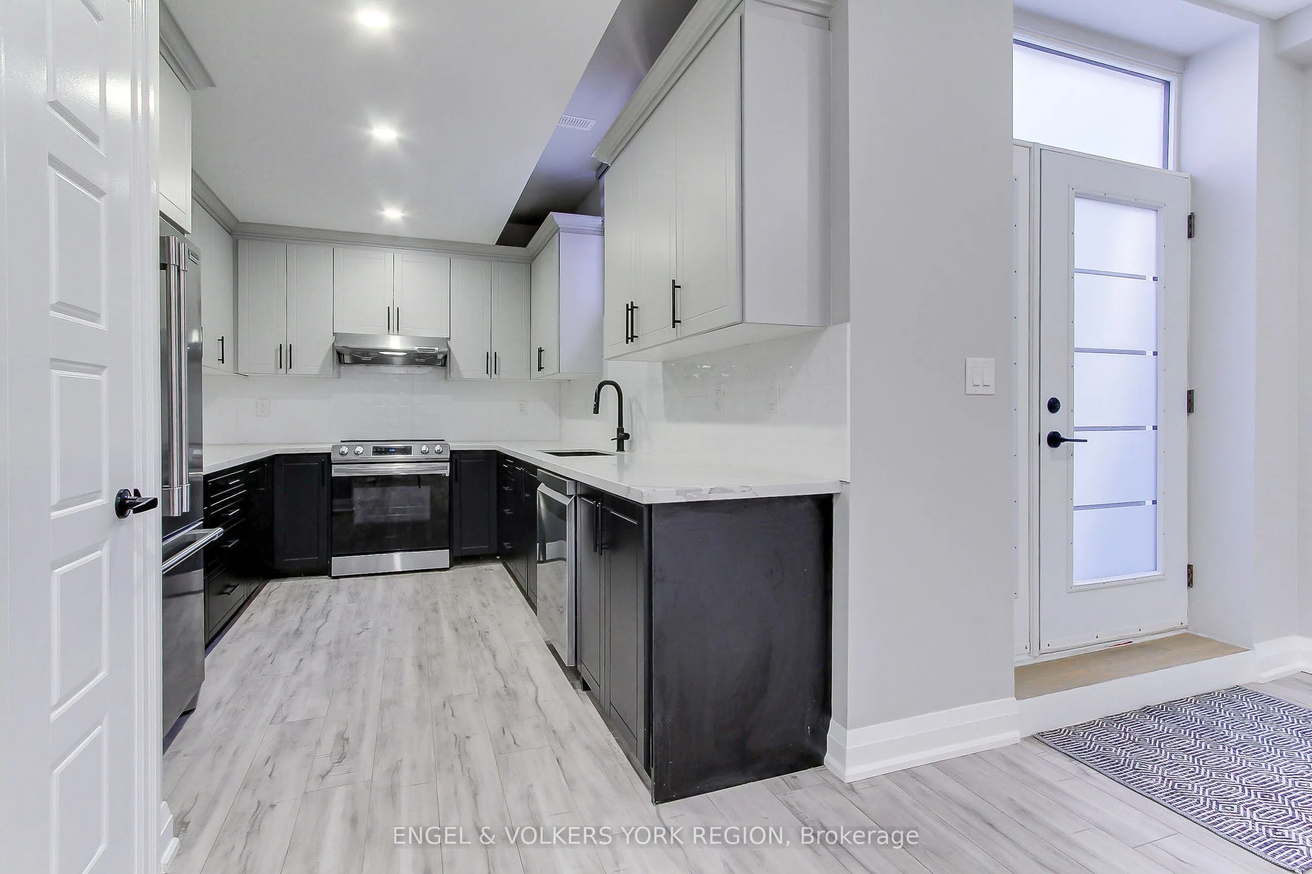 4 Valley Point Crescent, #BSMT