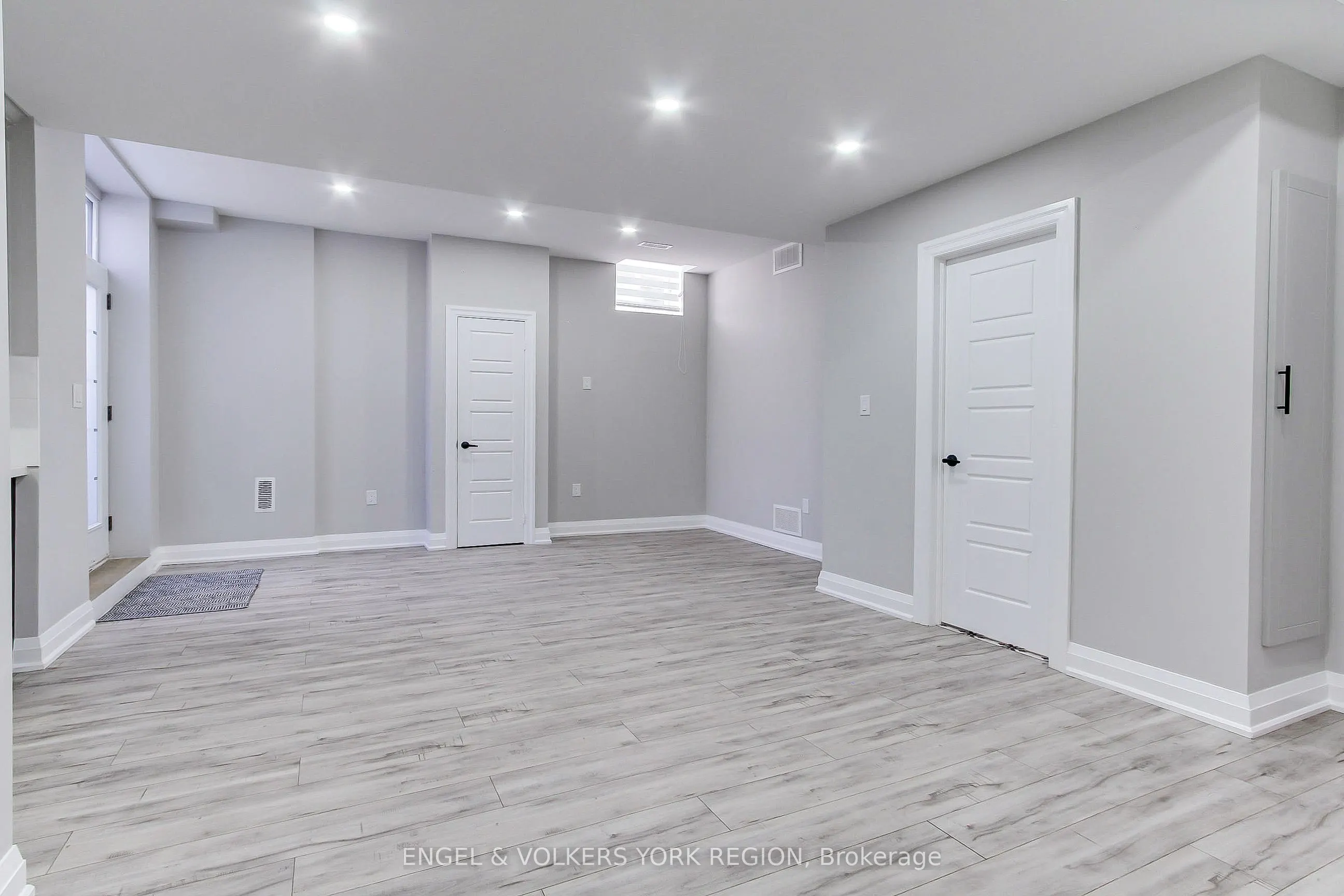 4 Valley Point Crescent, #BSMT