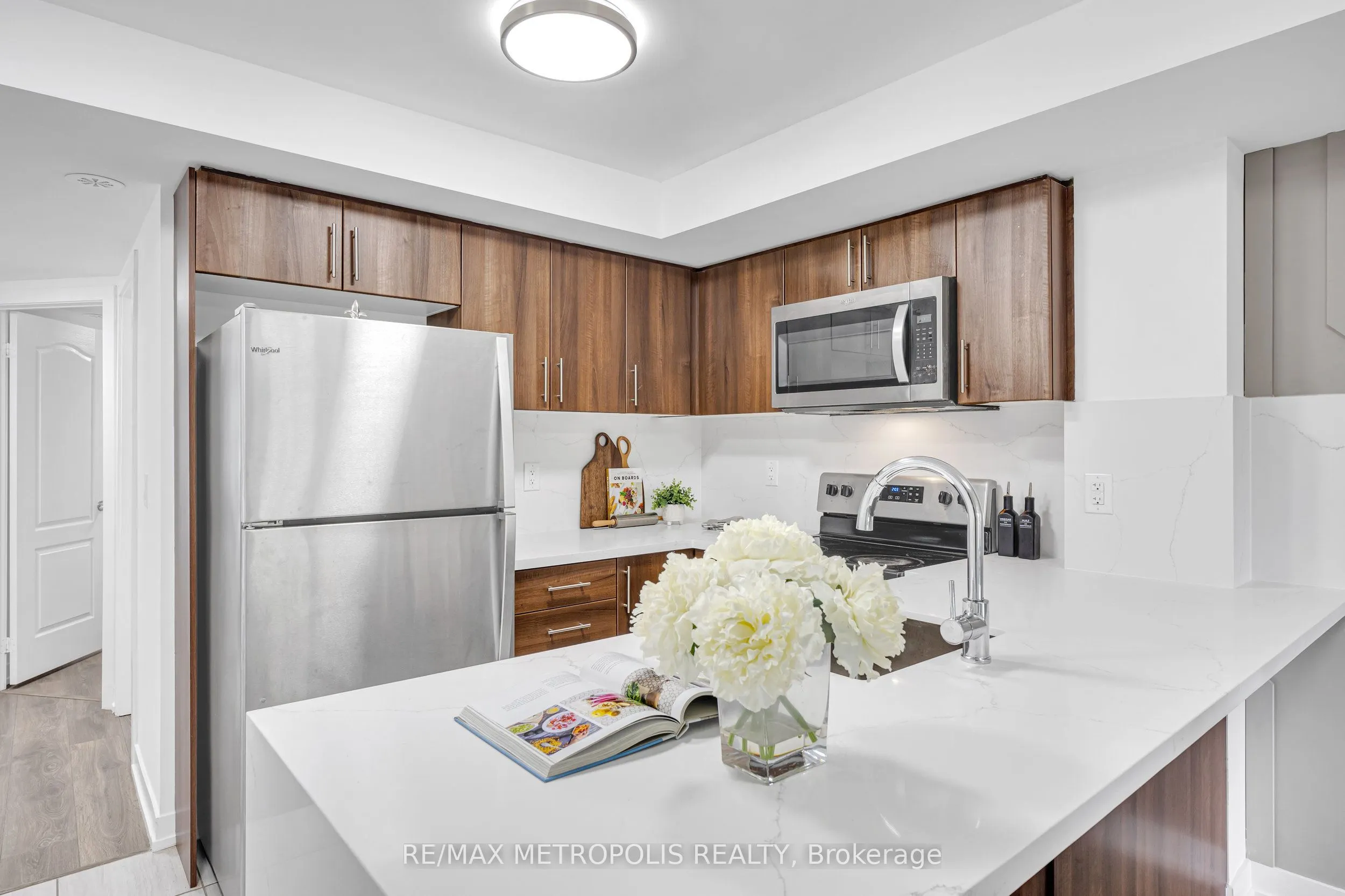10 Westmeath Lane, #2226