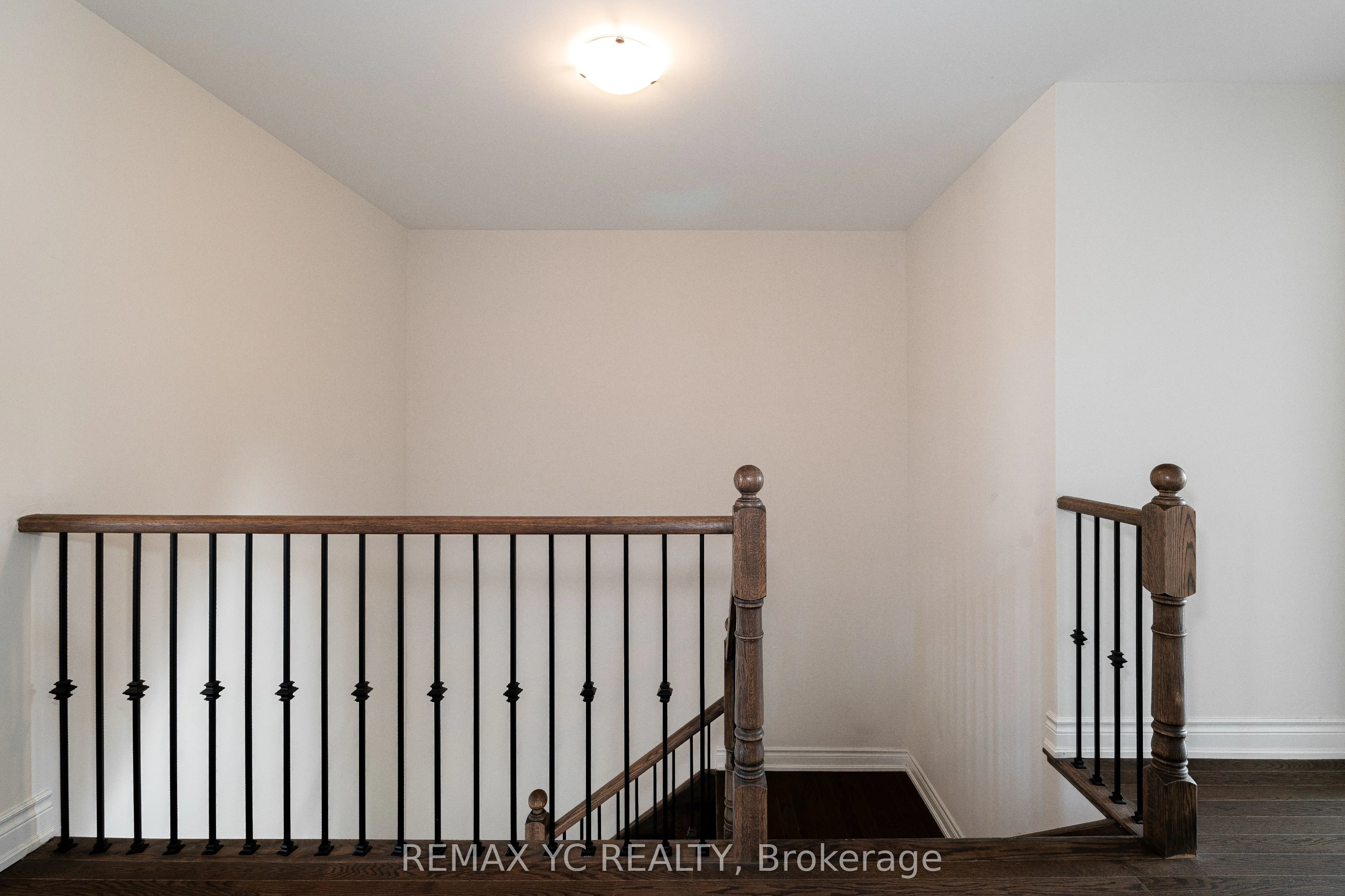 17 Hitching Post Lane