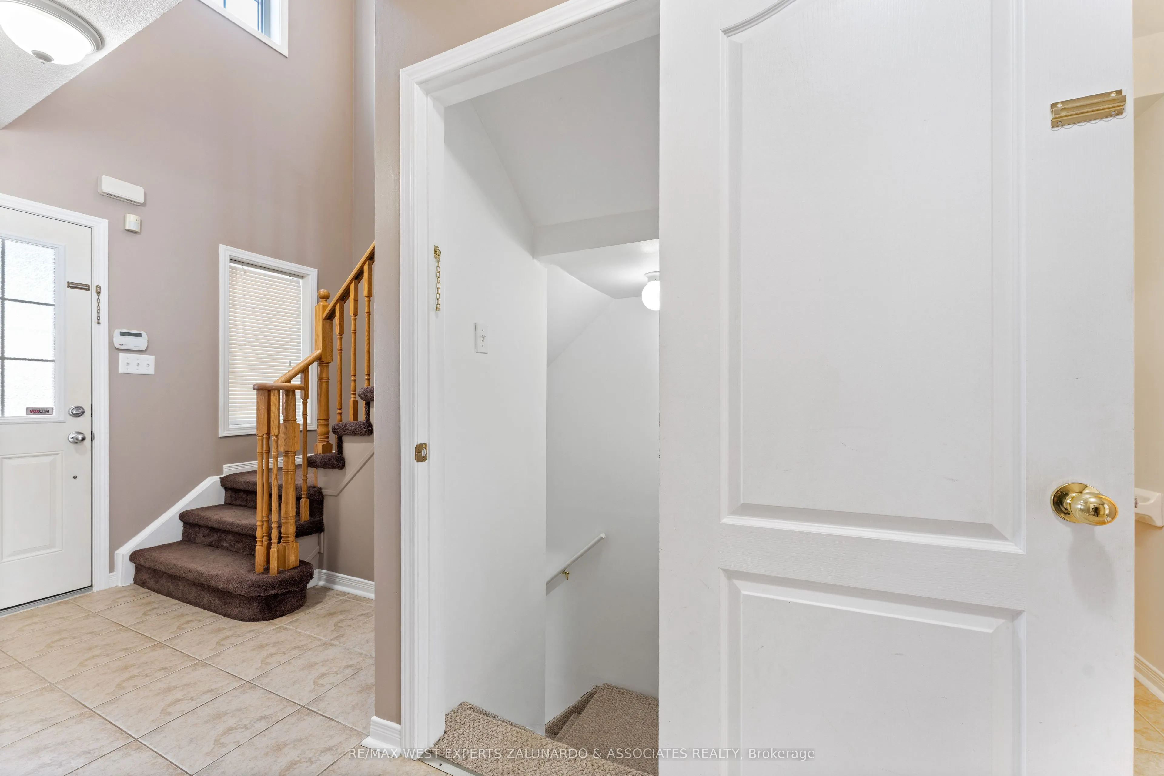 156 Stonemount Crescent